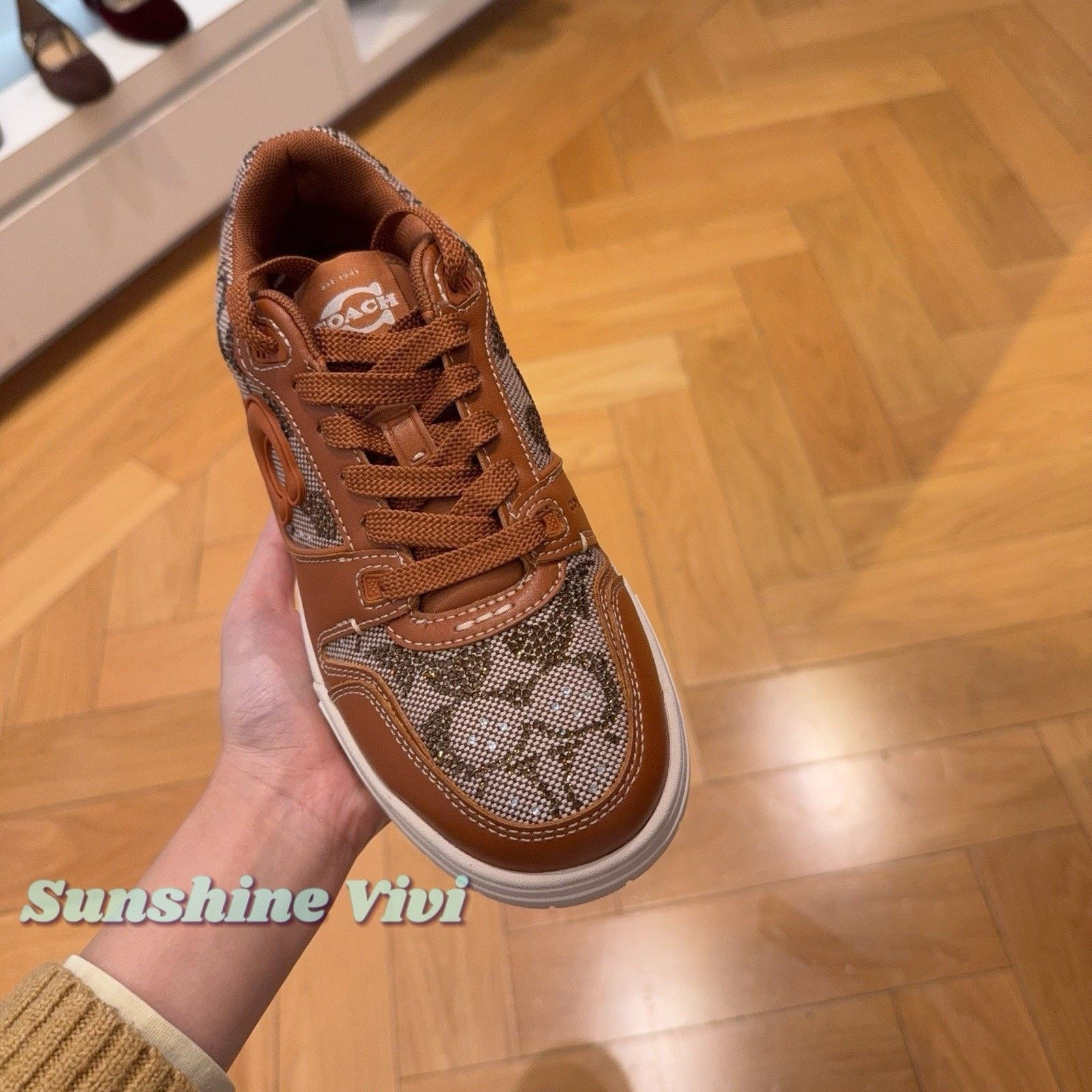 Coach NEW Coach Woman Soho Sneaker Crystal CDE26 Burnished Amber Size US 5 / IT 35 - 2 Thumbnail