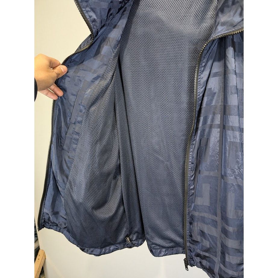 Givenchy o1rshd1 Windbreaker Jacket in Navy Size US M / EU 48-50 / 2 - 11 Thumbnail