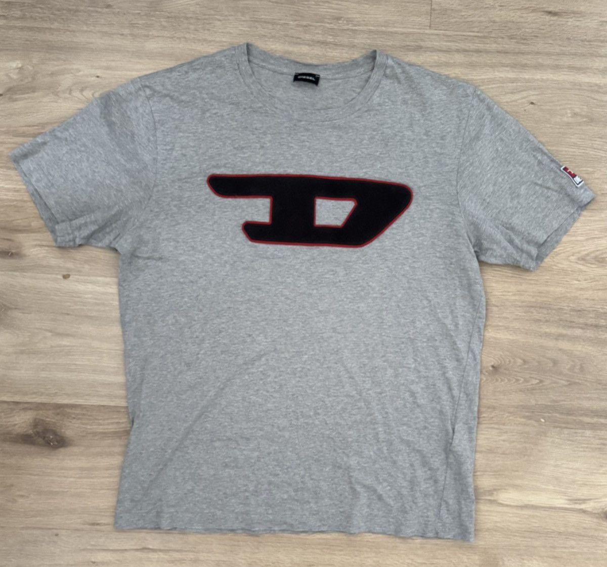 Diesel × Vintage Diesel D Patch big Logo T-Shirt grey size XL Size US XL / EU 56 / 4 - 1 Thumbnail