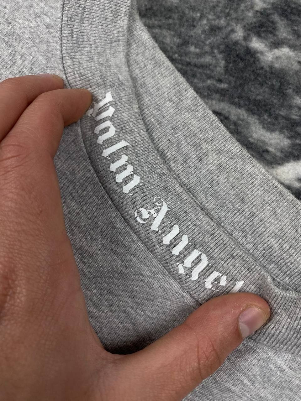 Palm Angels Palm Angels Big Logo Long Sleeve T-Shirt Men Size S Gray Size US S / EU 44-46 / 1 - 8 Thumbnail