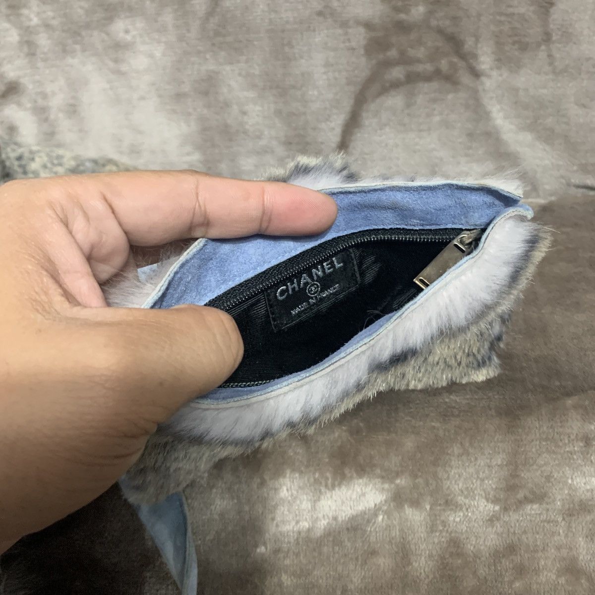 Chanel Chanel CC Lapin Rabit Fur Tote Bag with Pouch Size ONE SIZE - 14 Thumbnail