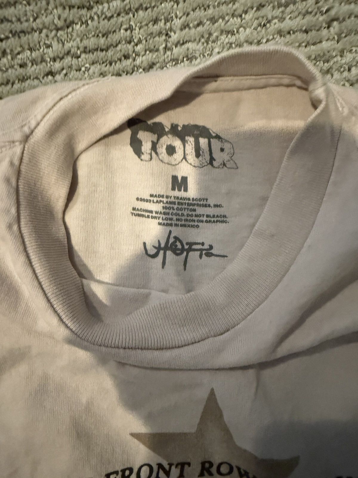 Travis Scott Travis Scott Utopia Tour Merch Pink Tee Size Medium Size US M / EU 48-50 / 2 - 3 Thumbnail