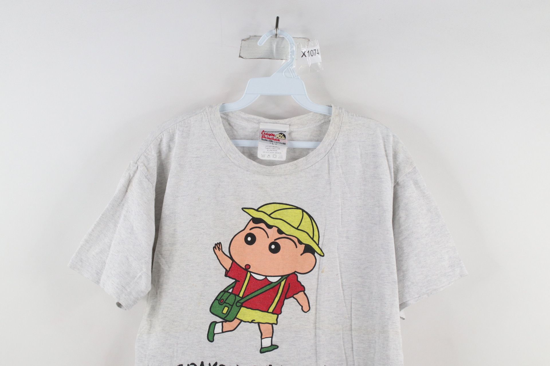 Vintage Vintage 90s Crayon Shin Chan Japanese Manga T-Shirt Gray Size US L / EU 52-54 / 3 - 2 Thumbnail