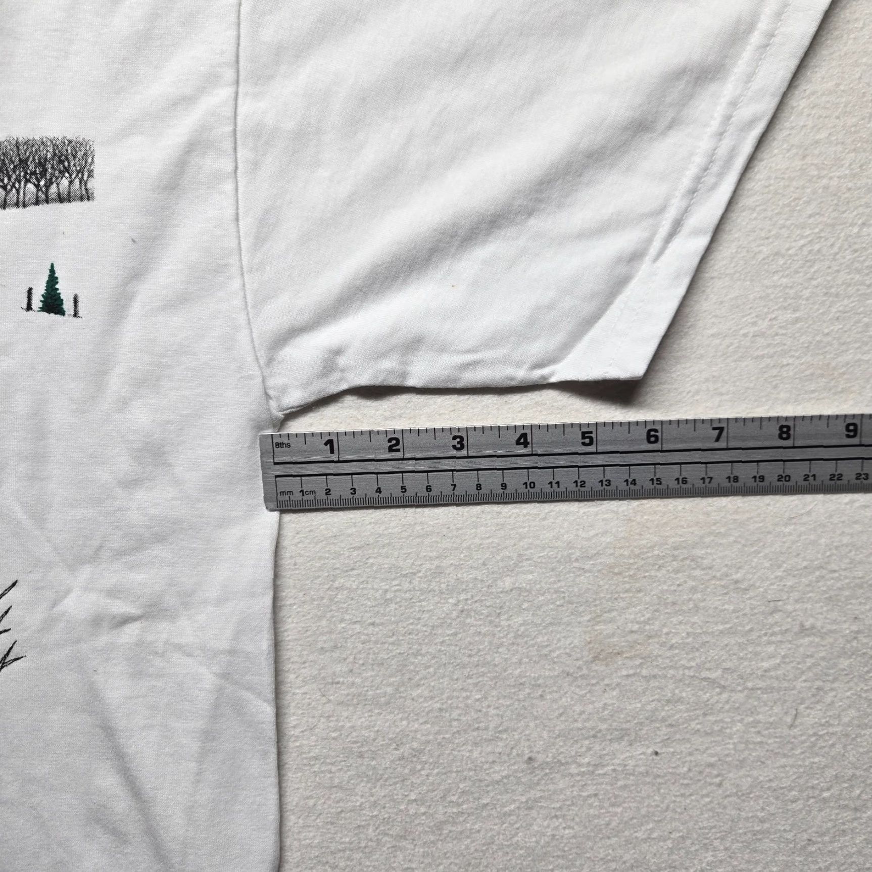 Jerzees VINTAGE Jerzees Shirt Adult L White 90s Nature Outdoor USA 1990s T-Shirt Mens L Size US L / EU 52-54 / 3 - 5 Thumbnail
