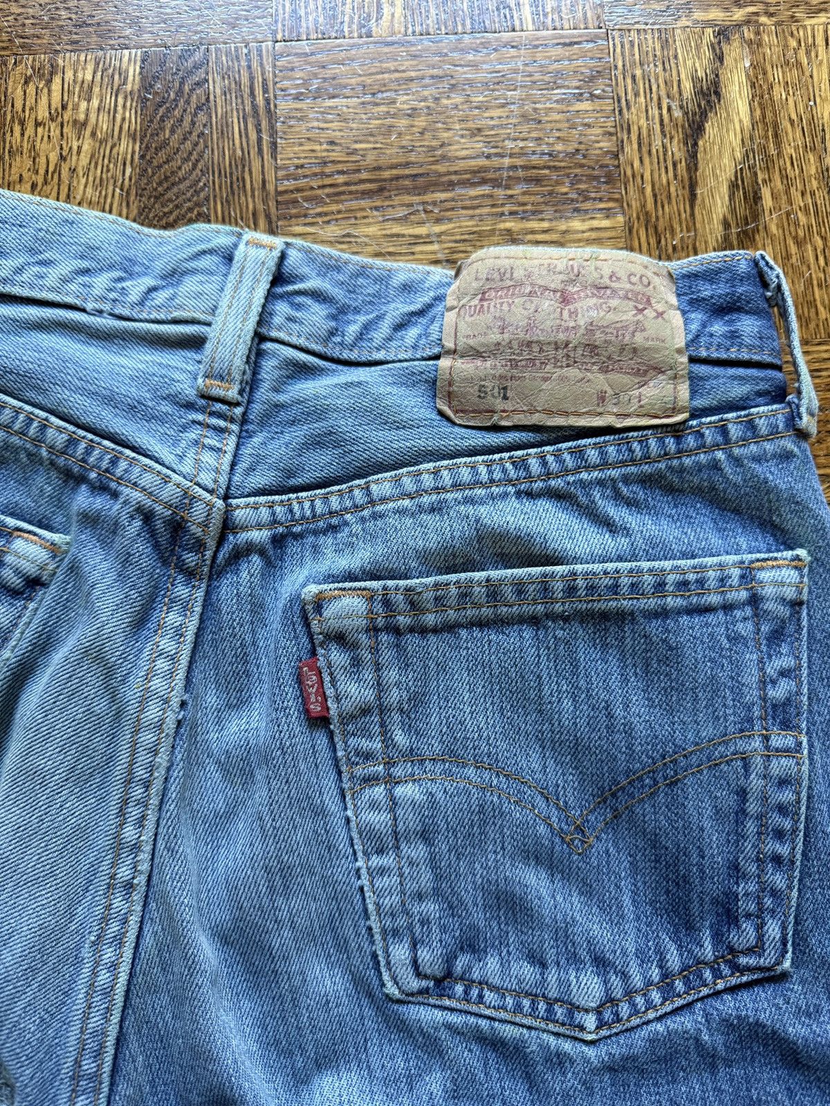 Levi's Vintage Levi's 501 Distressed Denim Jeans Size US 29 - 11 Thumbnail