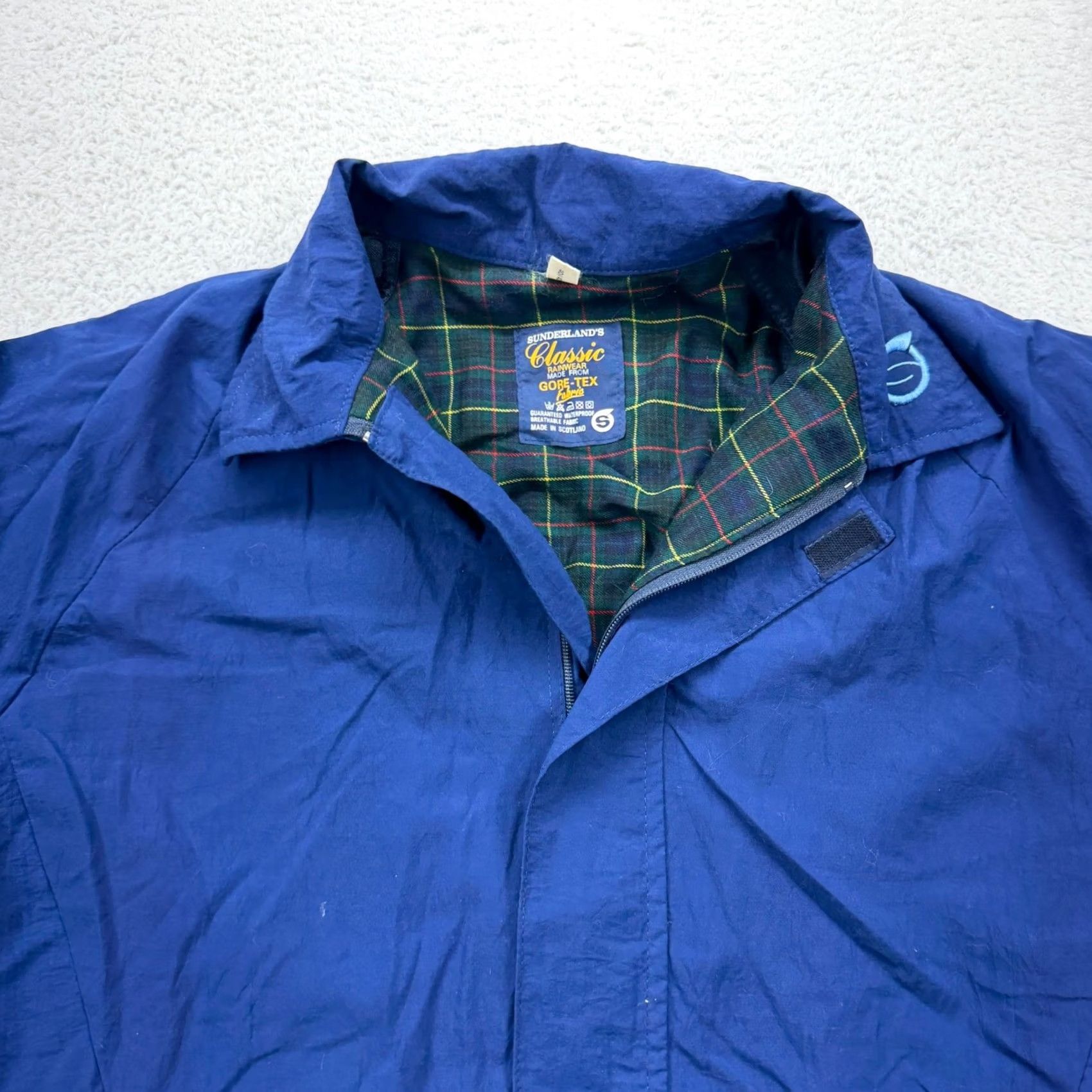 Vintage VINTAGE Sunderland Gore-Tex Raincoat Jacket Blue Plaid Lined Small Mens Coat Nike? Size US S / EU 44-46 / 1 - 2 Thumbnail