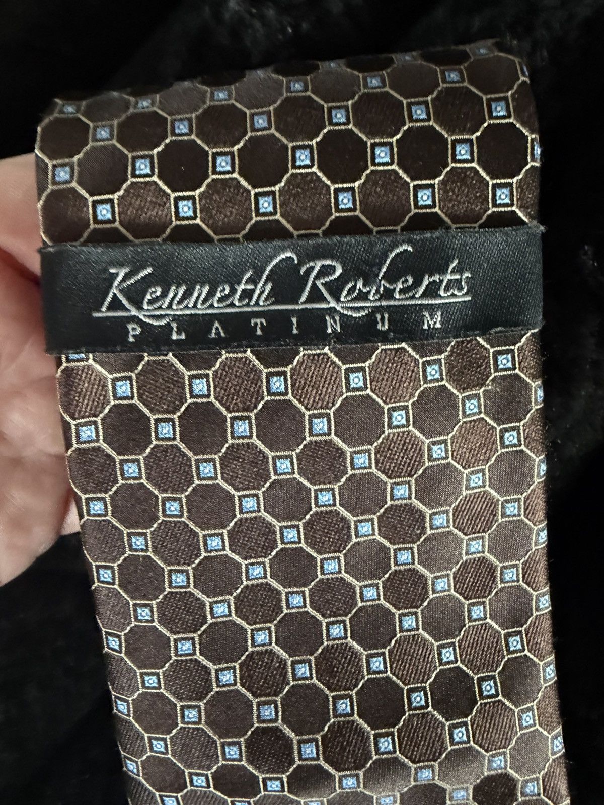 Other NWT Kenneth Roberts Platinum Edition Geometric Silk Tie Size ONE SIZE - 2 Thumbnail