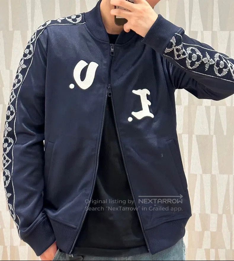 Louis Vuitton Louis Vuitton Navy Blue Letter Jacket Size US L / EU 52-54 / 3 - 8 Thumbnail