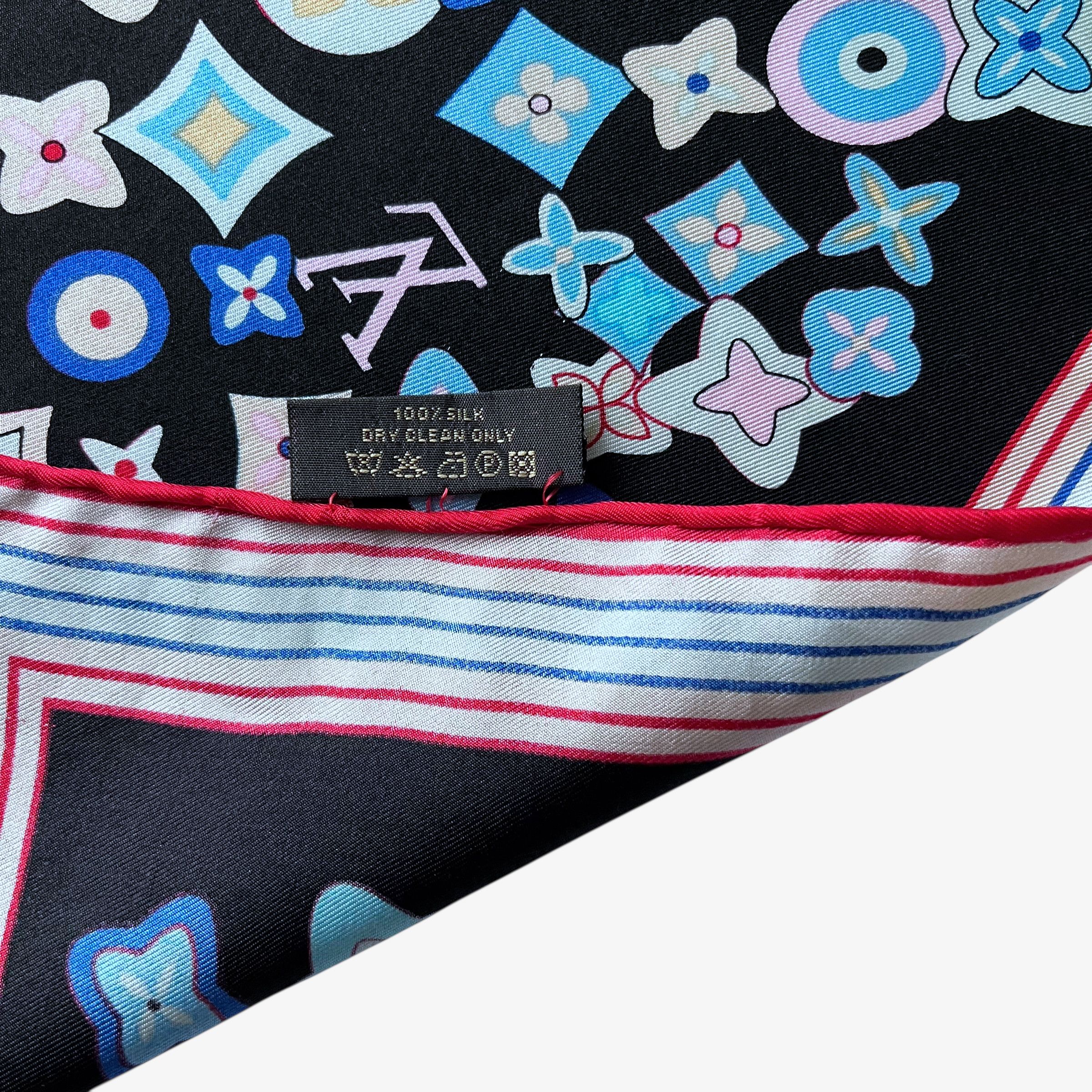 Louis Vuitton Vintage Y2K Louis Vuitton Geometric Floral Print Silk Scarf Size ONE SIZE - 3 Thumbnail