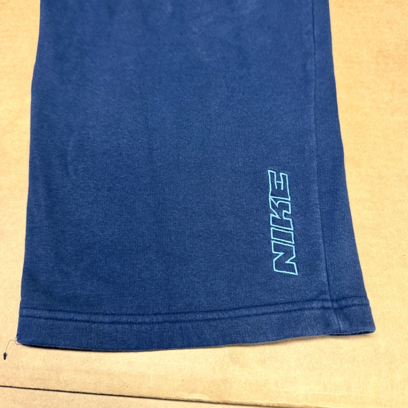 Nike Nike Mens 2XL Blue Fleece Sweatpants Elastic Waist Pockets Straight Leg Size US 39 - 3 Thumbnail