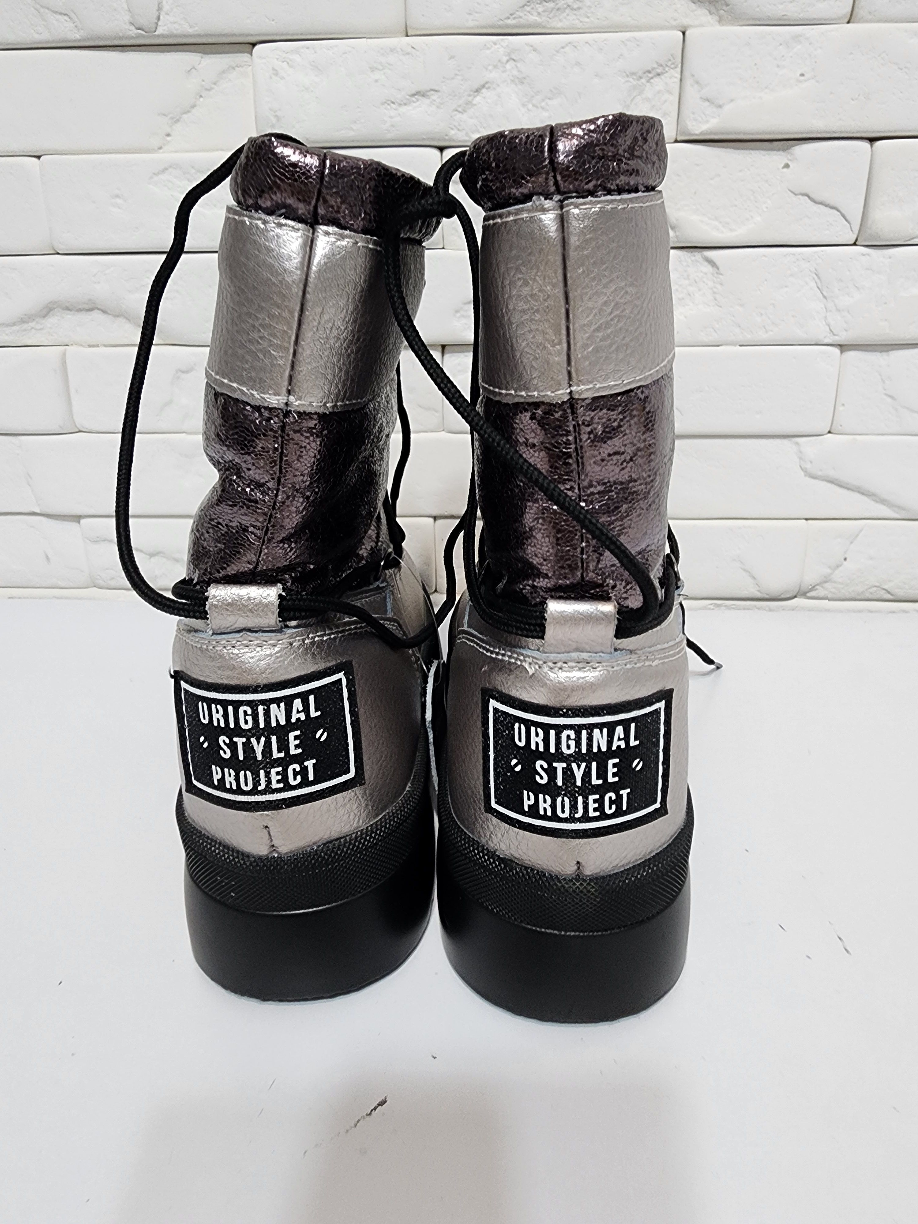 Genuine Leather Black & Gray Leather Warm Shoes Size US 7.5 / IT 37.5 - 3 Thumbnail
