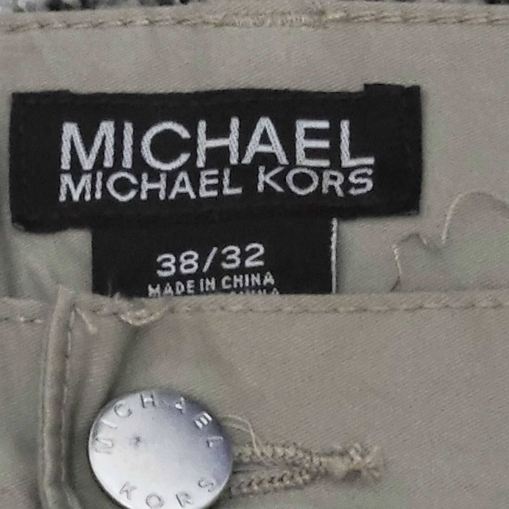 Michael Kors Michael Kors Pants Mens Beige Khaki 38/32 Size Inseam 32 Pants Mens Beige Khaki 38/32 Michael Kors Size US 38 / EU 54 - 4 Thumbnail