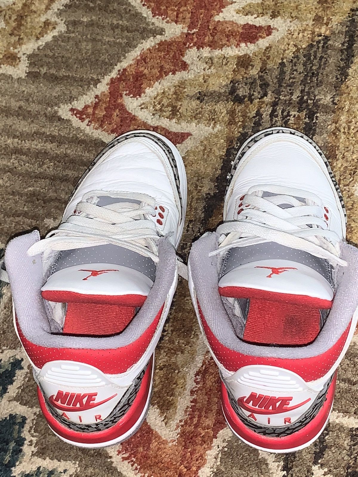 Jordan Brand Jordan 3 “Fire Red” youth sz Size US 5 / EU 37 - 3 Thumbnail