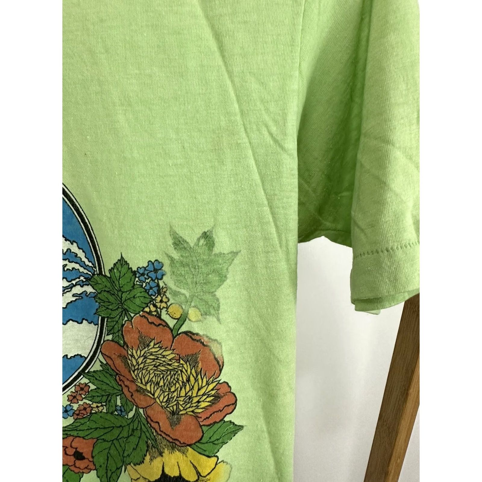 Vintage VINTAGE 70s Hawaiian Island Surf T-Shirt M Green Hawaii Souvenir Bold Graphic Mens Size US M / EU 48-50 / 2 - 6 Thumbnail