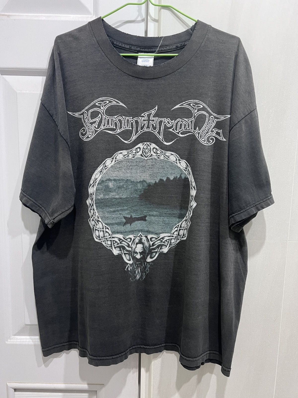 Vintage Y2K Finntroll Graphic Tee Thrashed Faded XL Folk Black metal Size US XL / EU 56 / 4 - 2 Thumbnail