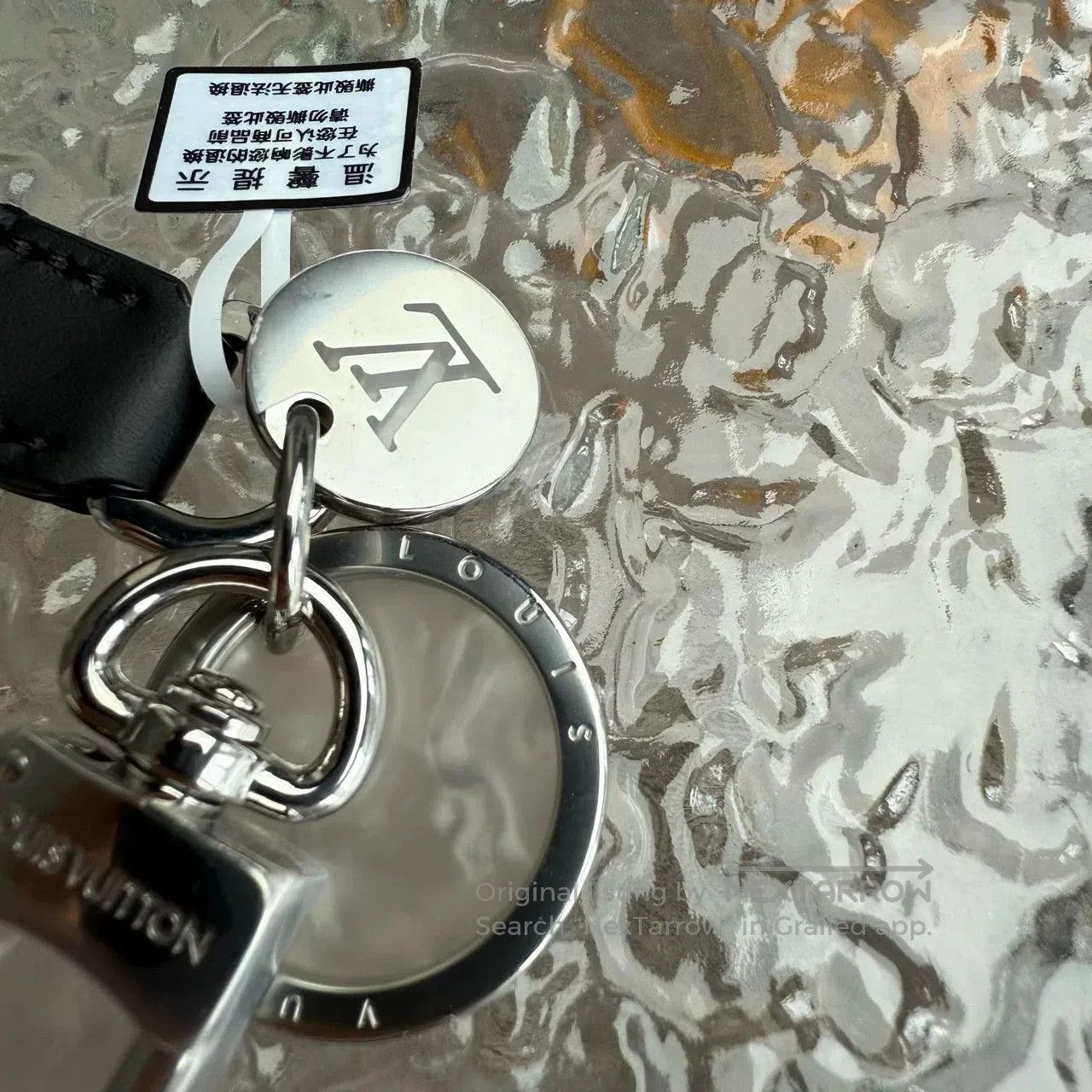 Louis Vuitton Louis Vuitton Monogram Keychain. Size ONE SIZE - 2 Thumbnail