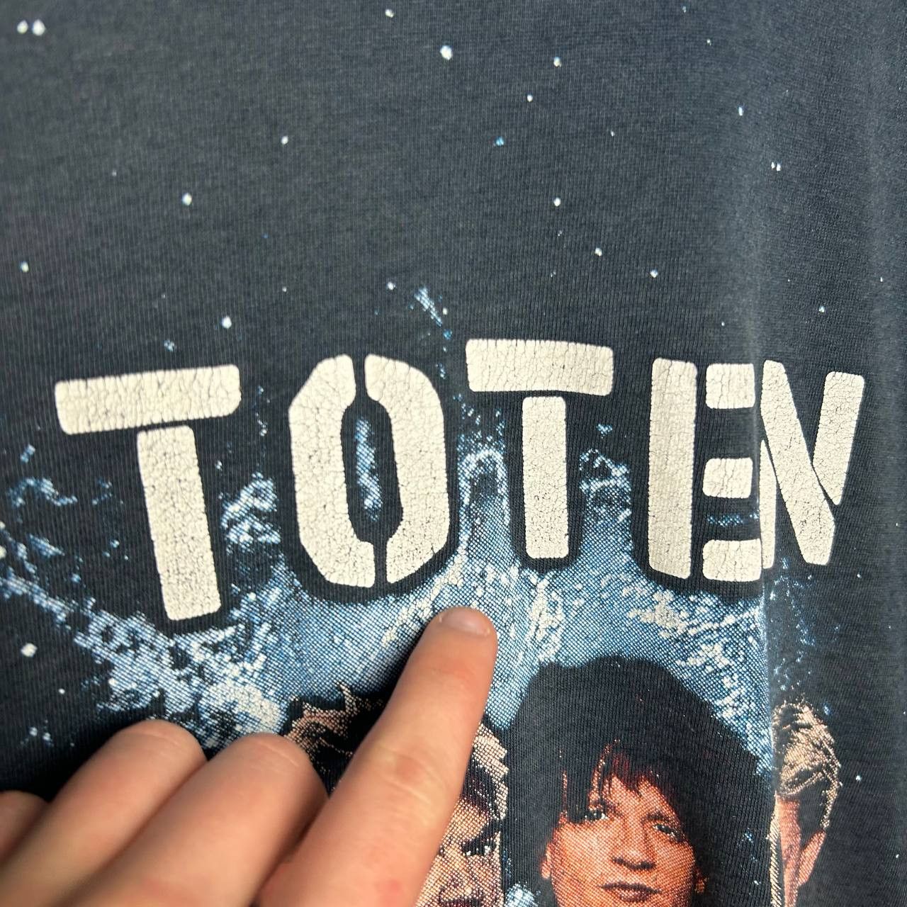 Band Tees Vintage Die Toten Hosen 90s rock band tee Size US L / EU 52-54 / 3 - 6 Thumbnail