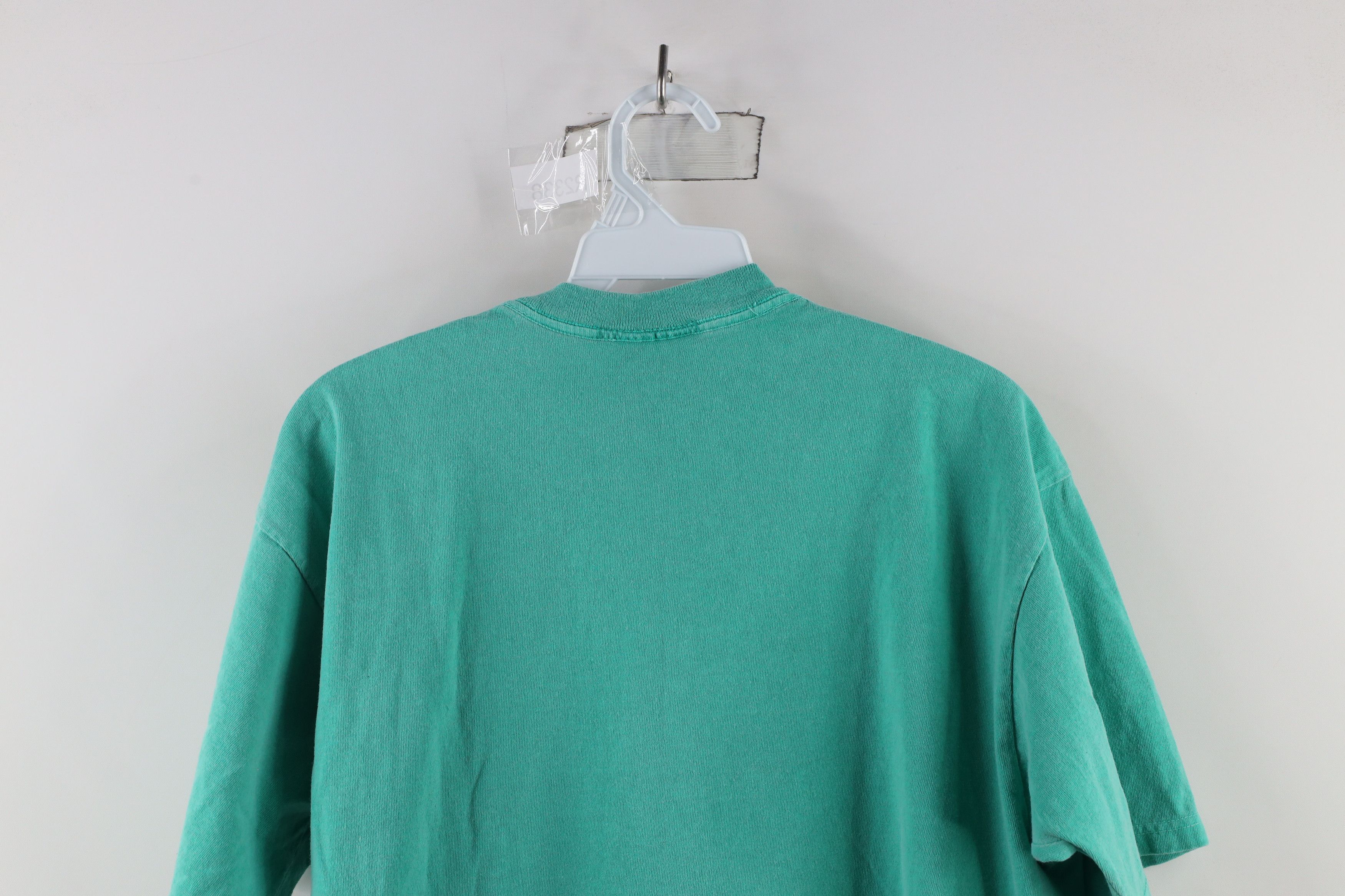 Vintage Vintage 90s Streetwear View Yacht Club T-Shirt Teal USA Size US L / EU 52-54 / 3 - 11 Thumbnail