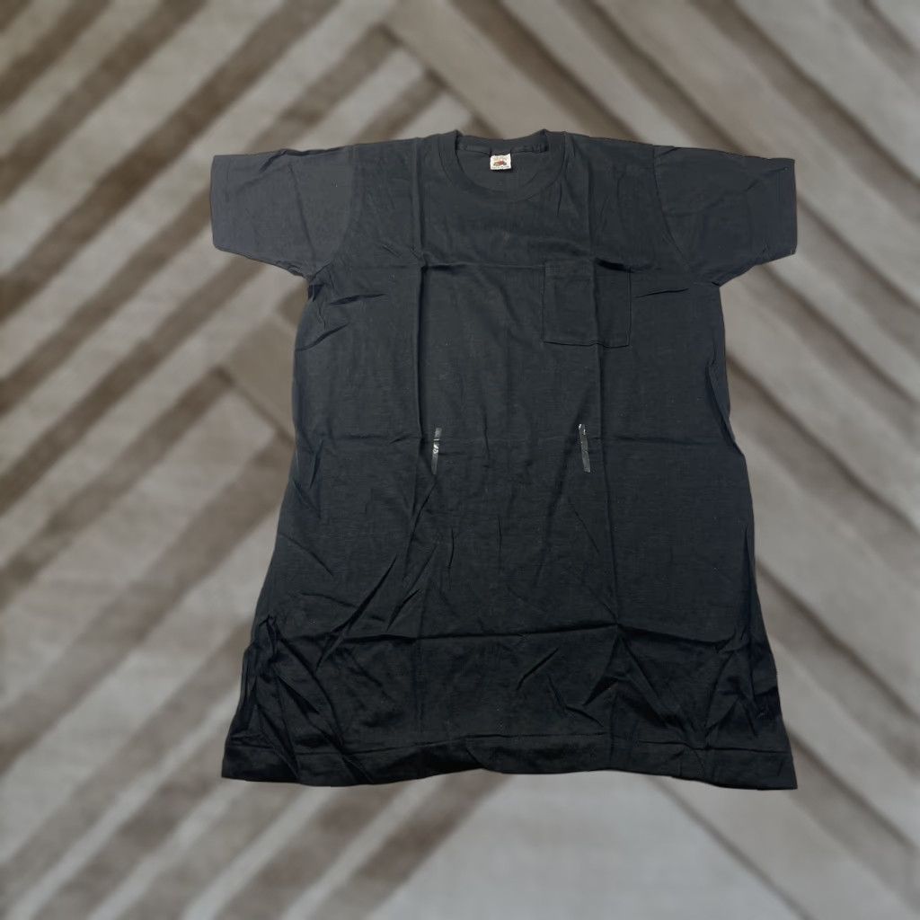 Fruit Of The Loom VINTAGE Fruit of the Loom T-Shirt Selvedge Pocket Black Large USA Men Short Sleeve Crew Neck 90s Grunge Punk Skate Workwear Slim" Size US L / EU 52-54 / 3 - 1 Thumbnail
