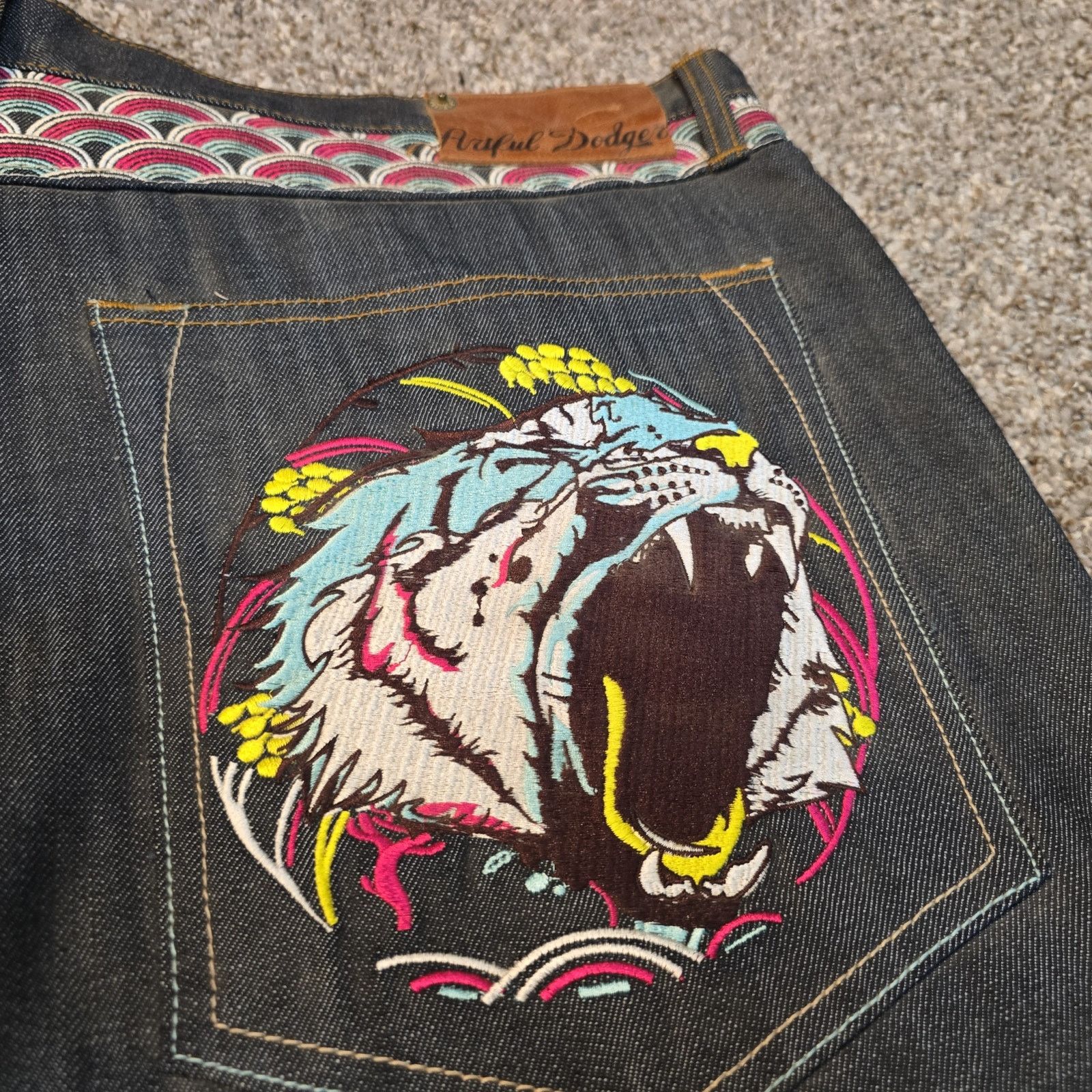 Artful Dodger NWT Y2K Vtg Artful Dodger Pastel Tiger Embroidered Jeans 42 Size US 42 / EU 58 - 5 Thumbnail