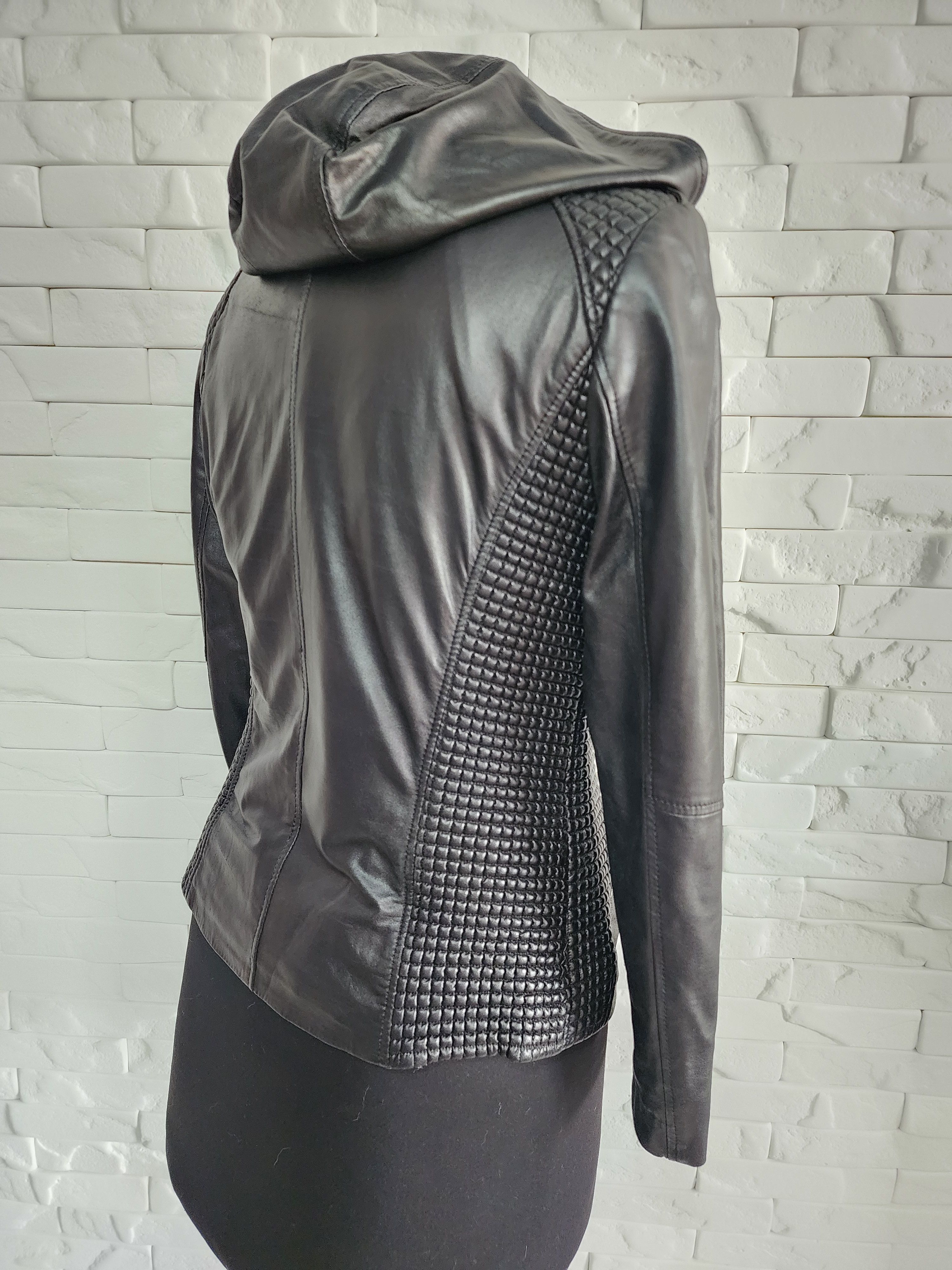 Other Mysterious black women's jacket with a hood. Size L / US 10 / IT 46 - 4 Thumbnail
