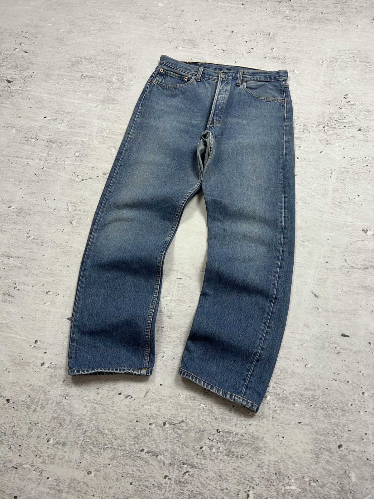 Levi's Vintage Clothing 💥Vintage Levis 501 Washed Baggy Wide Leg Denim Jeans 90s💥 Size US 32 / EU 48 - 7 Thumbnail