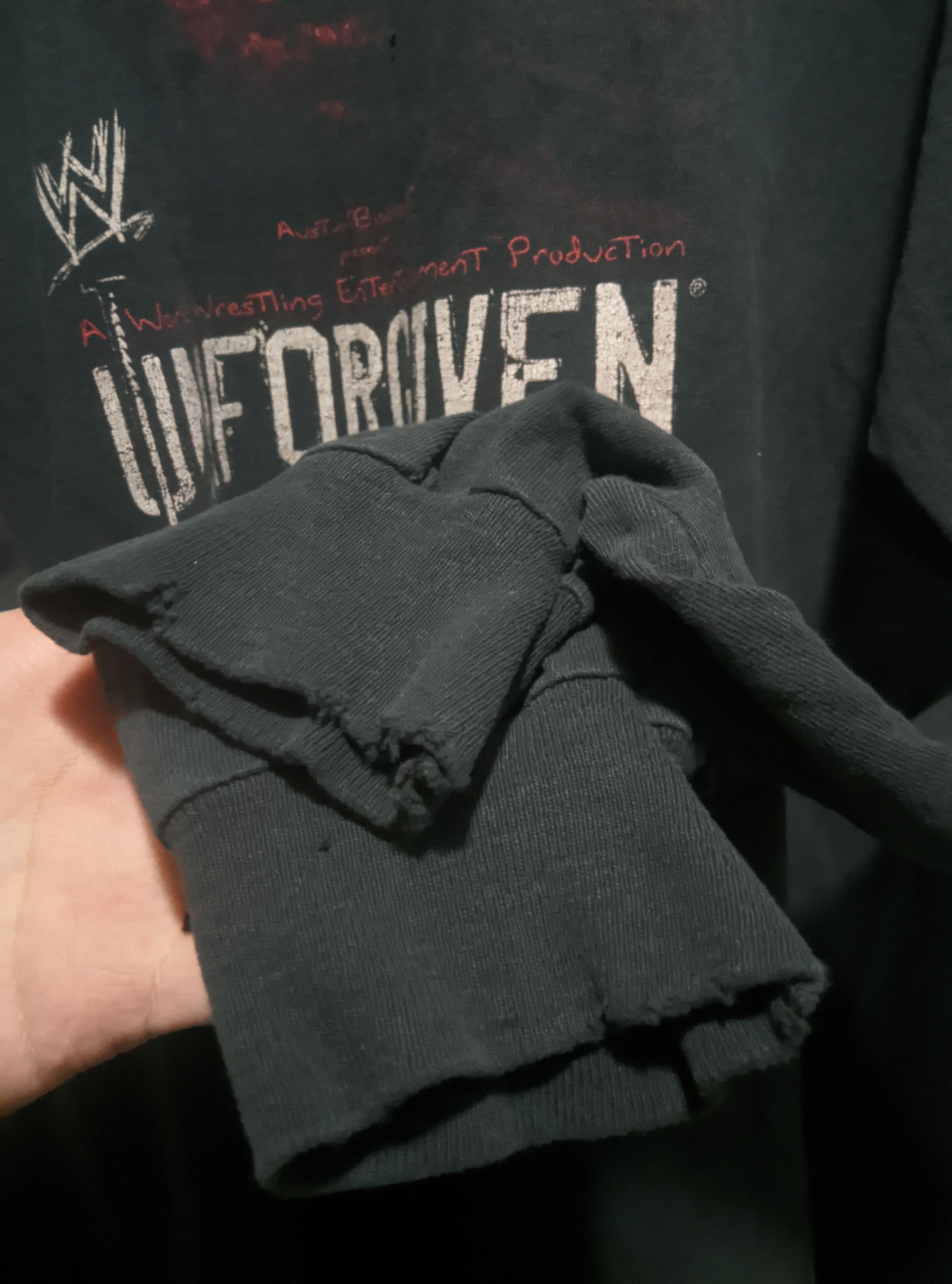Vintage Vintage 2003 thrashed wwe wwf unforgiven wrestling movie Size US XL / EU 56 / 4 - 19 Thumbnail