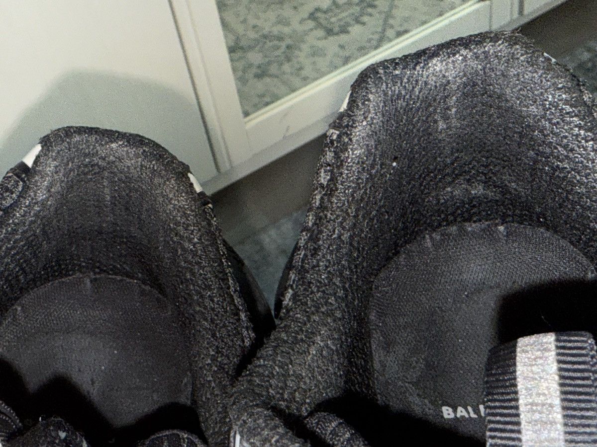 Balenciaga Balenciaga 3XL black/white Size US 8.5 / EU 41-42 - 13 Thumbnail