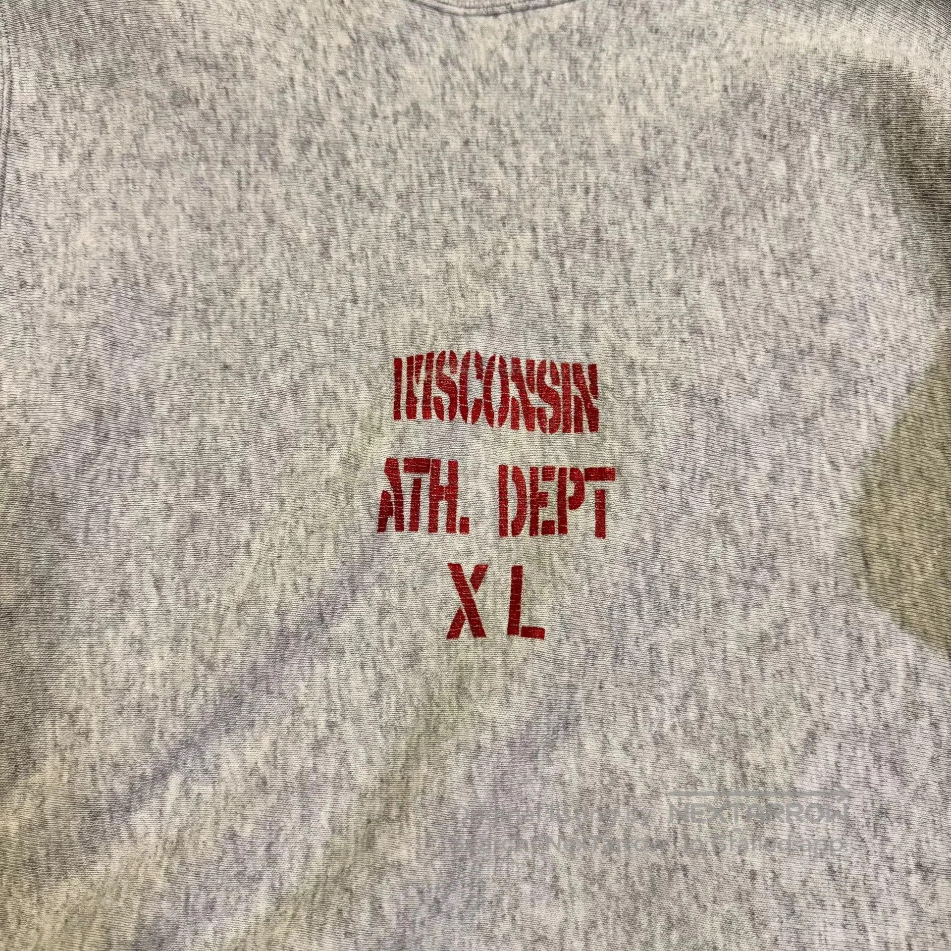 Vintage Vintage Wisconsin University Sweatshirt. Size US S / EU 44-46 / 1 - 2 Thumbnail