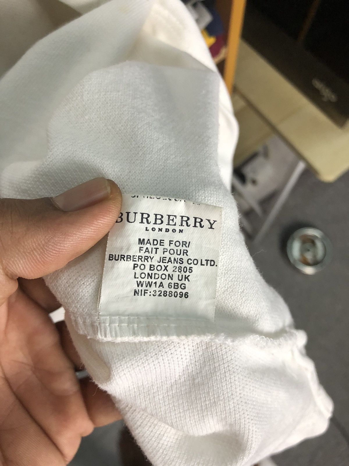 Burberry Vintage Burberry White Polo Shirt Size US XL / EU 56 / 4 - 13 Thumbnail