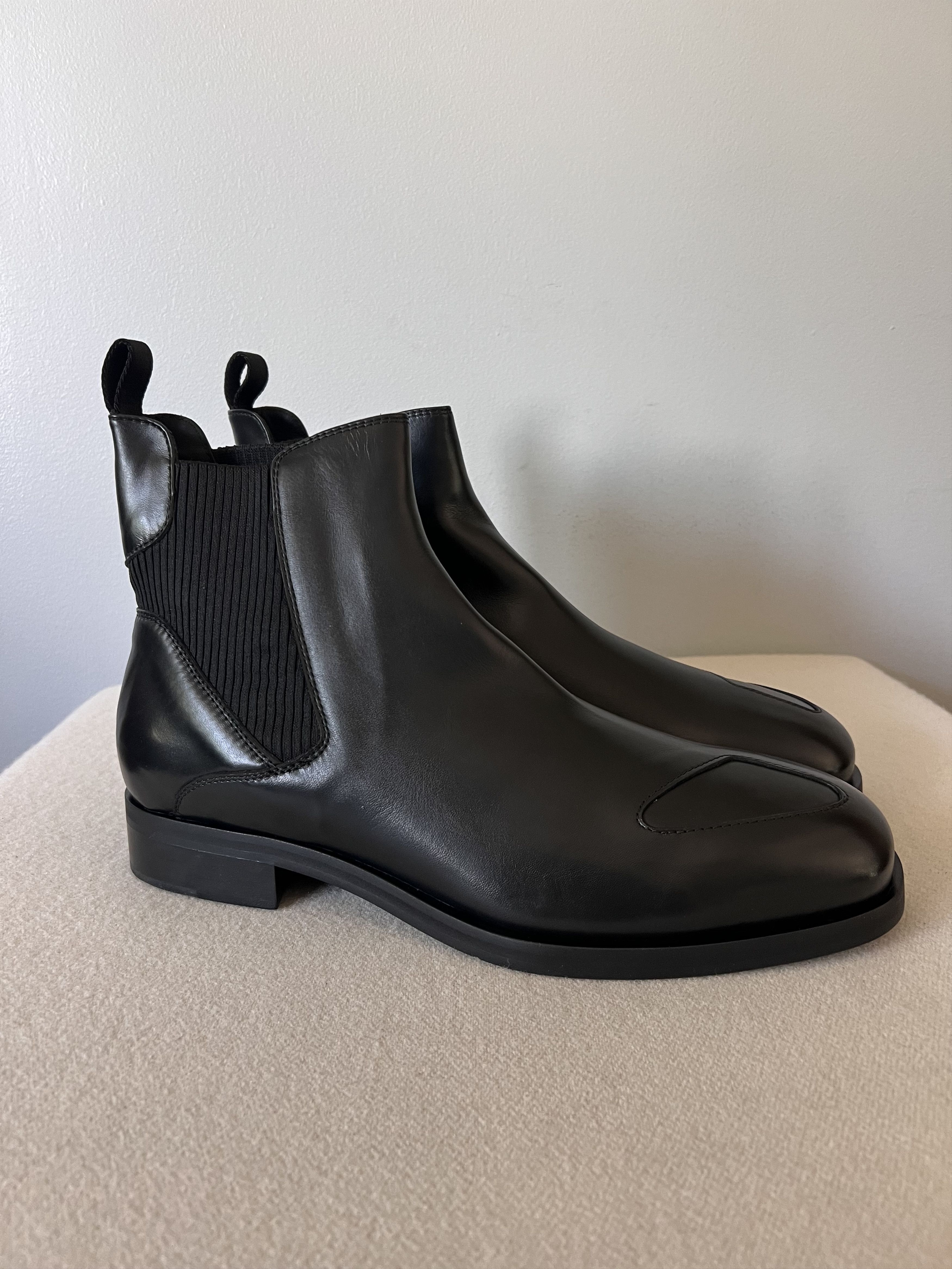 _J.L-A.L_ JLAL Perlin Chelsea Boots in Black Leather Size US 13 / EU 46 - 1 Thumbnail