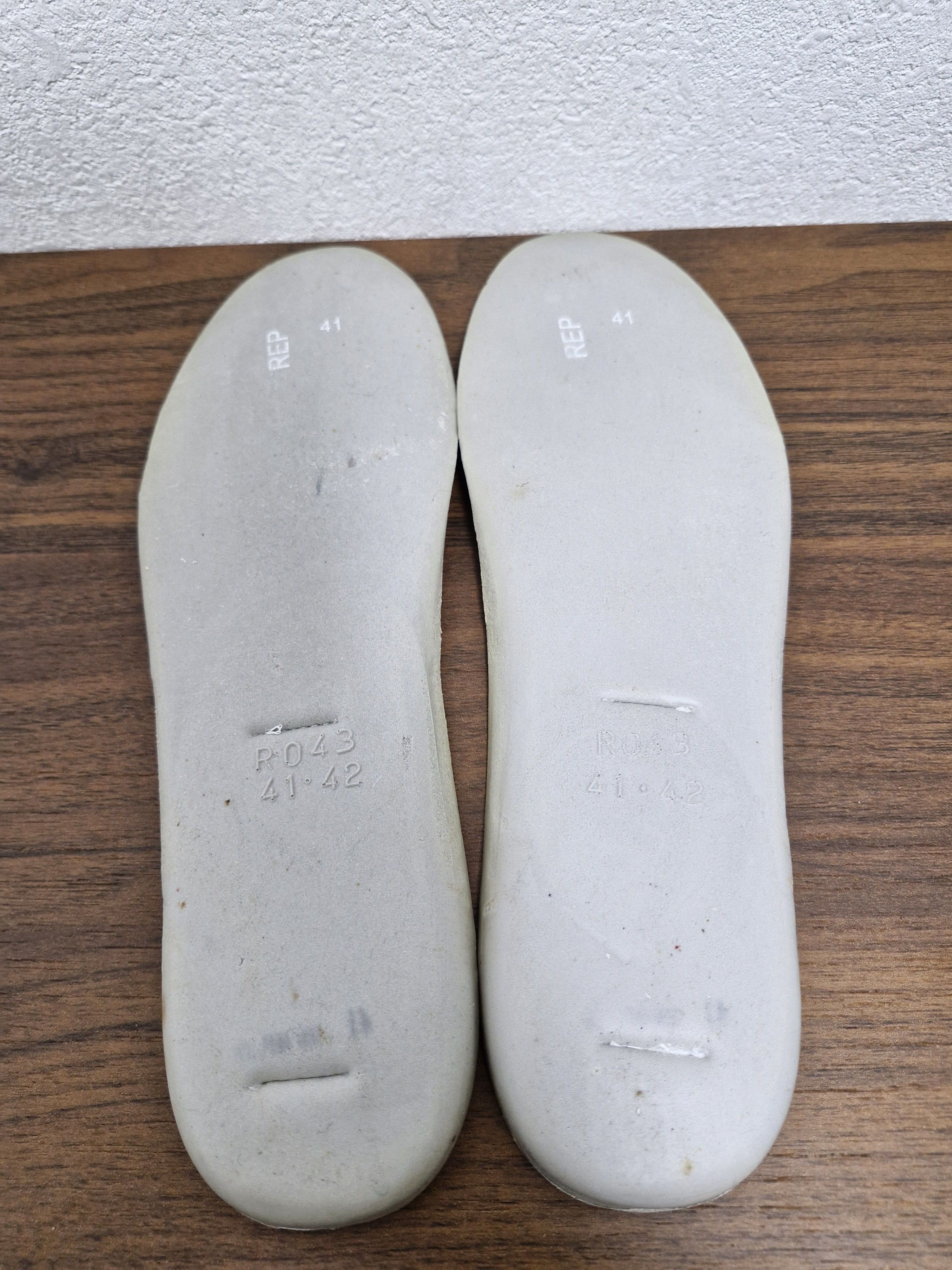 Maison Margiela MAISON MARGIELA Paint Splatter GATs Size US 8 / EU 41 - 12 Thumbnail