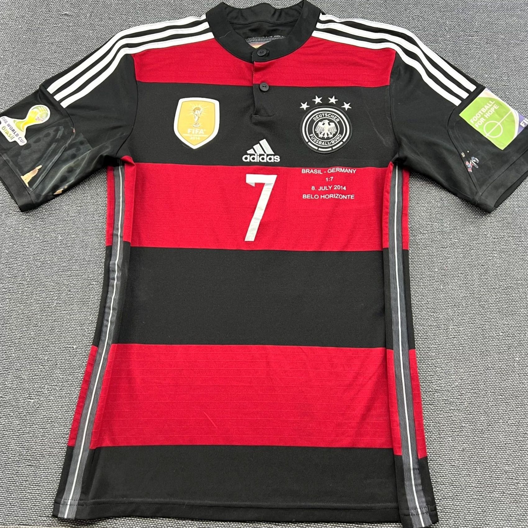 Adidas 2014-2015 Away World Cup Finals: Schweinsteiger Football Jersey Small Size US S / EU 44-46 / 1 - 7 Thumbnail