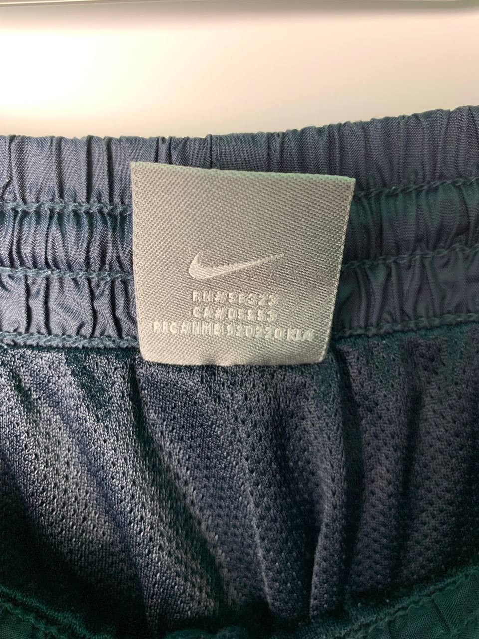 Nike Vintage Y2K Nike Nylon Track Pants Size L Size US 34 / EU 50 - 6 Thumbnail