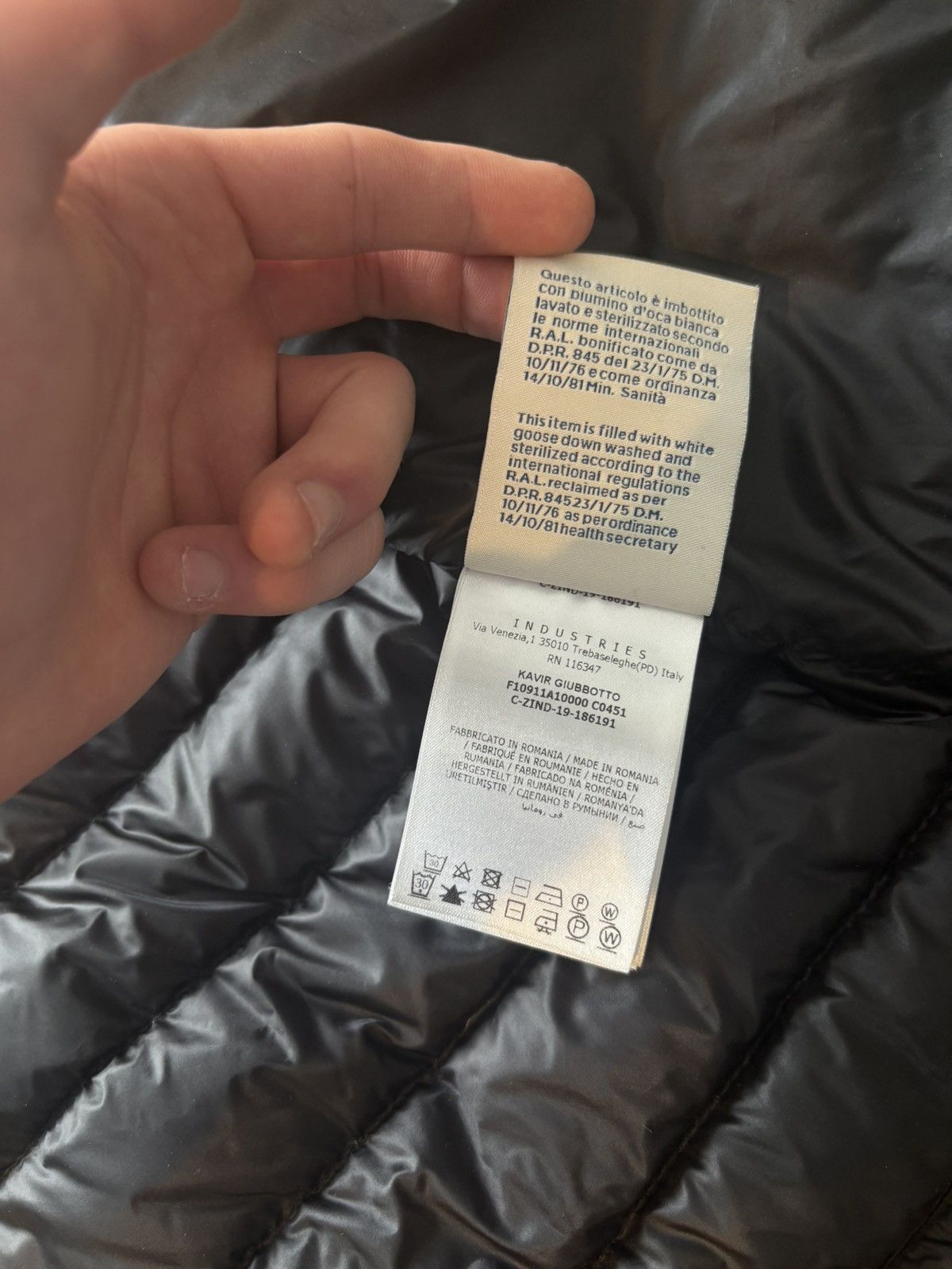 Moncler Moncler Kavir Jacket Size US L / EU 52-54 / 3 - 11 Thumbnail