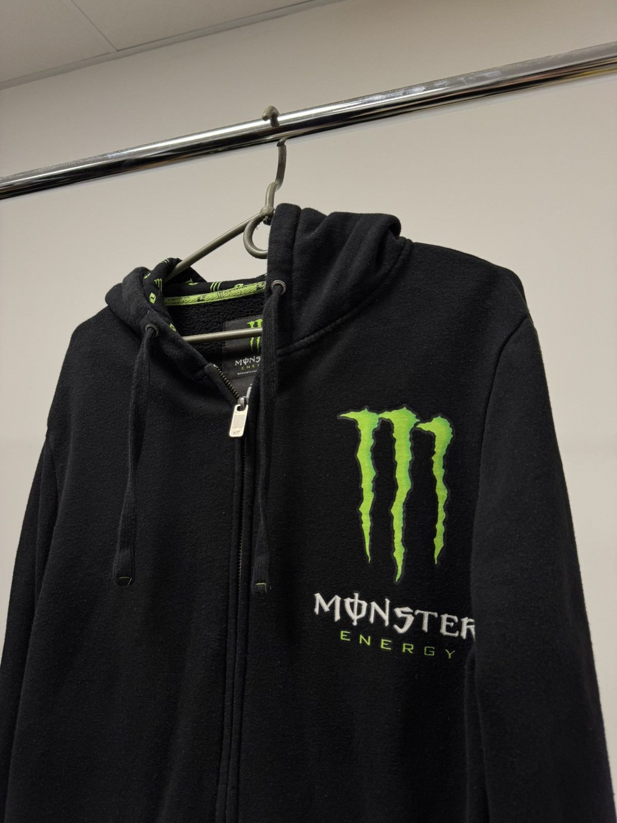 Vintage Vintage Monster Energy Full Zip Hoodie Y2K Racing Men L Size Size US L / EU 52-54 / 3 - 2 Thumbnail