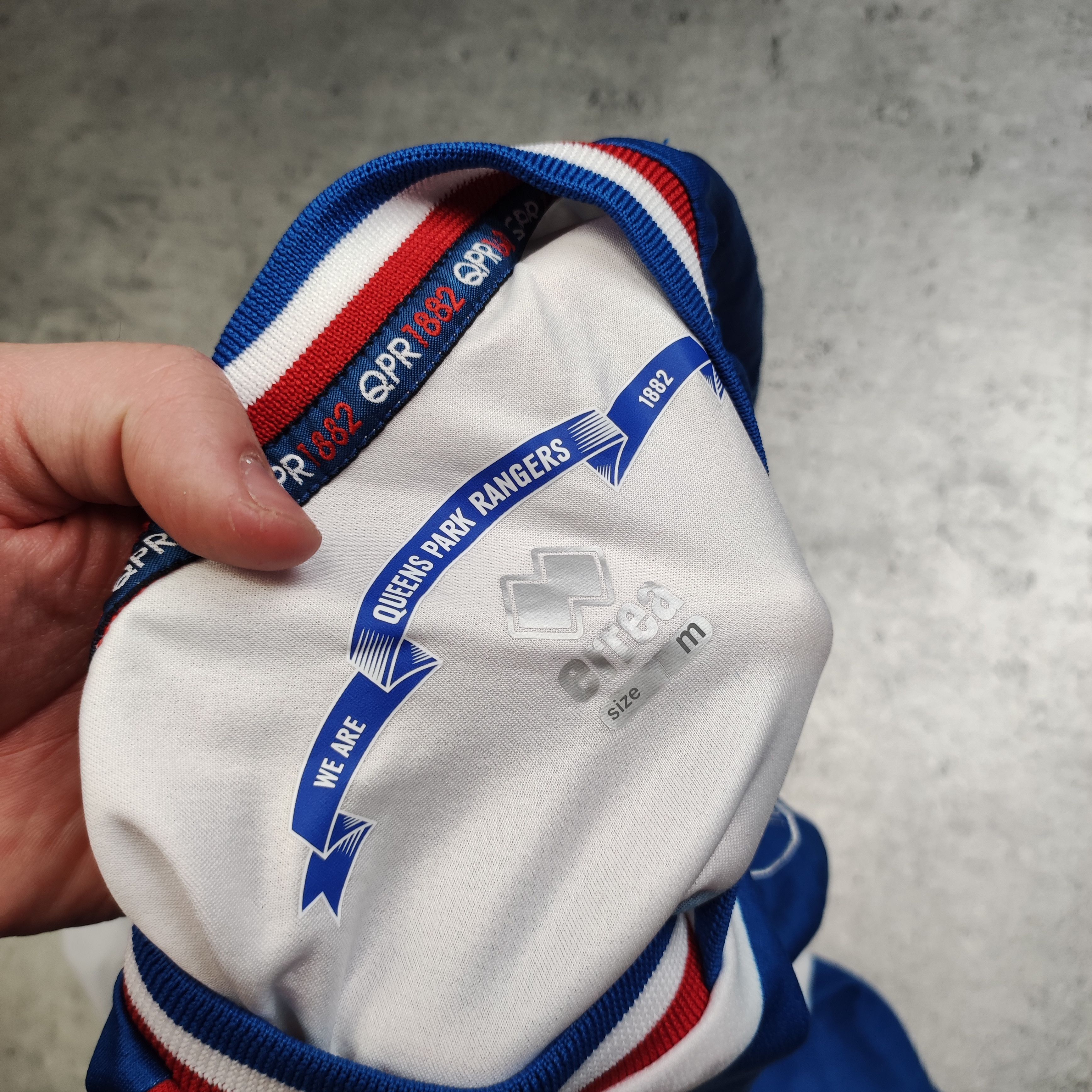 Vintage RARE QPR Queens Park Rangers Football Soccer Jersey Size US M / EU 48-50 / 2 - 6 Thumbnail