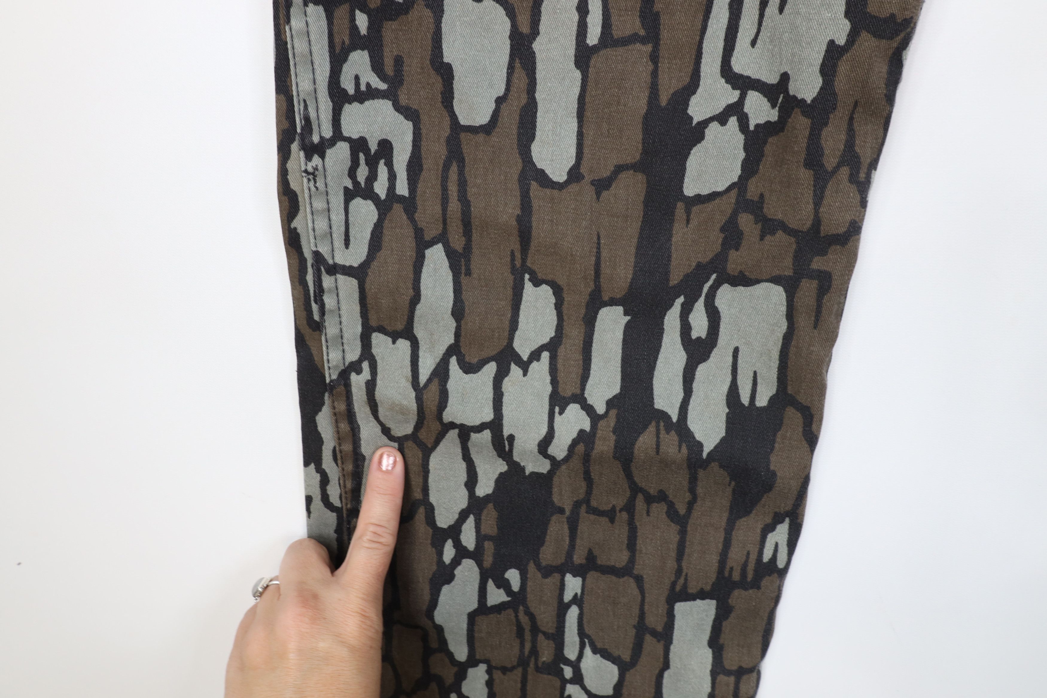 Winchester Vintage 90s Winchester Camouflage Wide Leg Cargo Pants USA Size US 38 / EU 54 - 5 Thumbnail