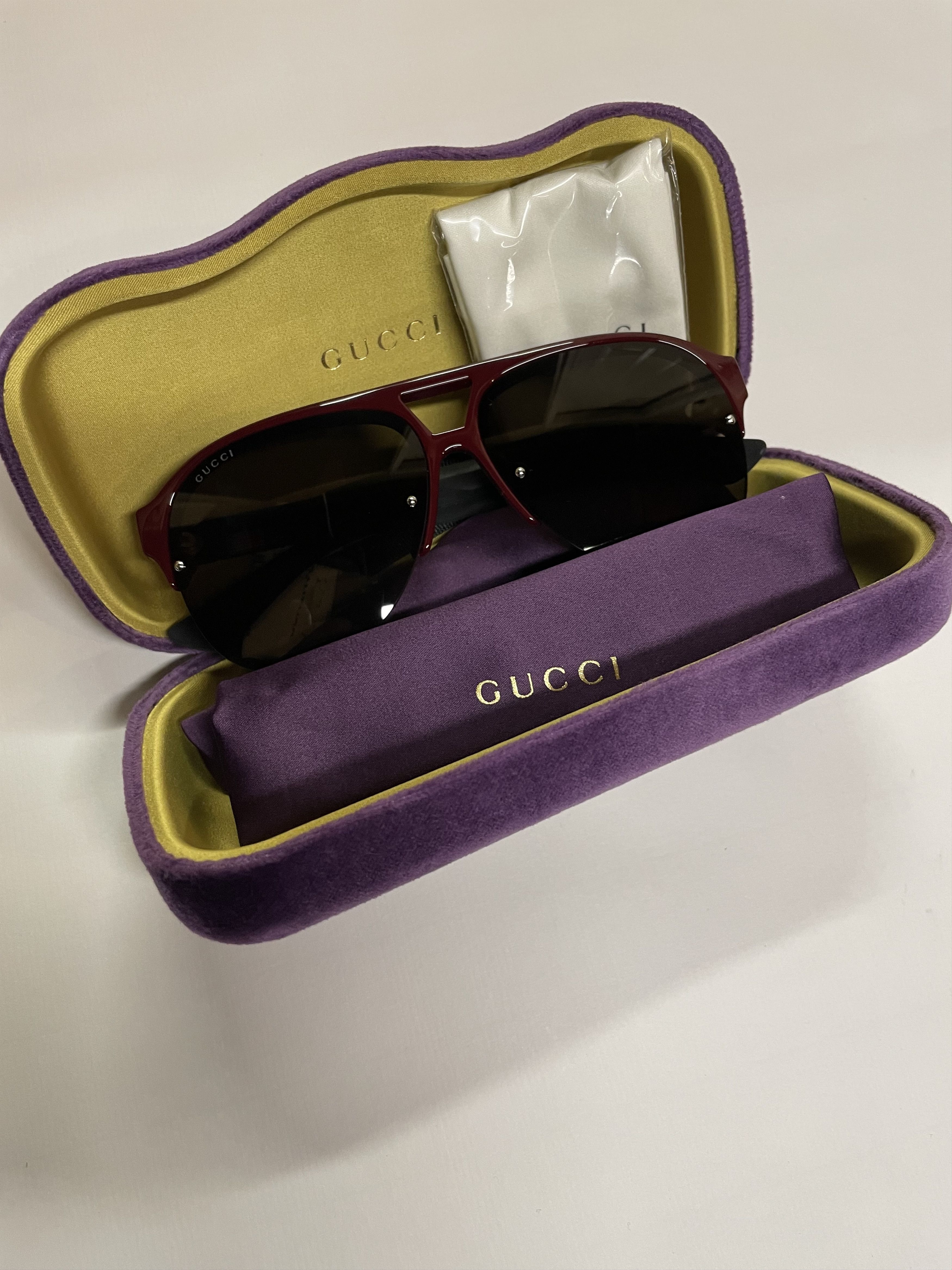Gucci Gucci GG0170S 004 Cherry/Black Lens Pilot Unisex Sunglasses Size ONE SIZE - 4 Thumbnail