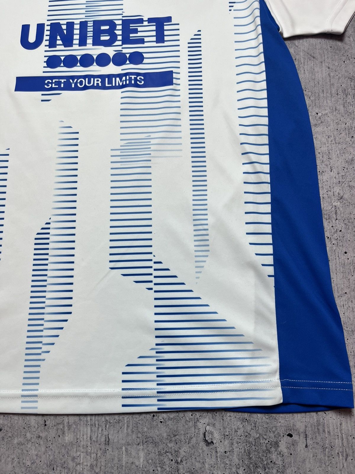 Castore Rangers 150 Years Jersey Football Shirt White Men Size L Size US L / EU 52-54 / 3 - 4 Thumbnail