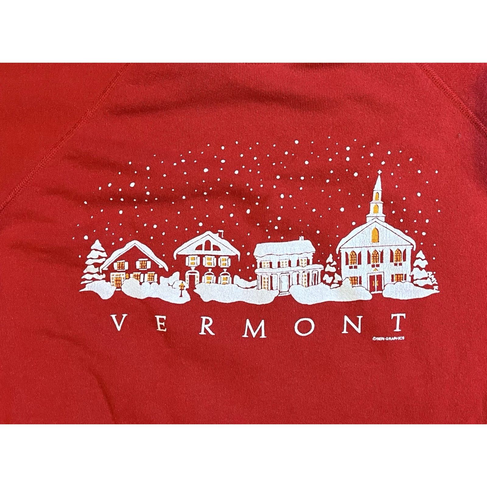 Hanes VINTAGE Hanes Sweatshirt Men XL Red Vermont Christmas Snow Graphic Print City 80s 90s Retro USA Crew Neck Pullover Jersey Cotton Blend Polyester Size US XL / EU 56 / 4 - 3 Thumbnail