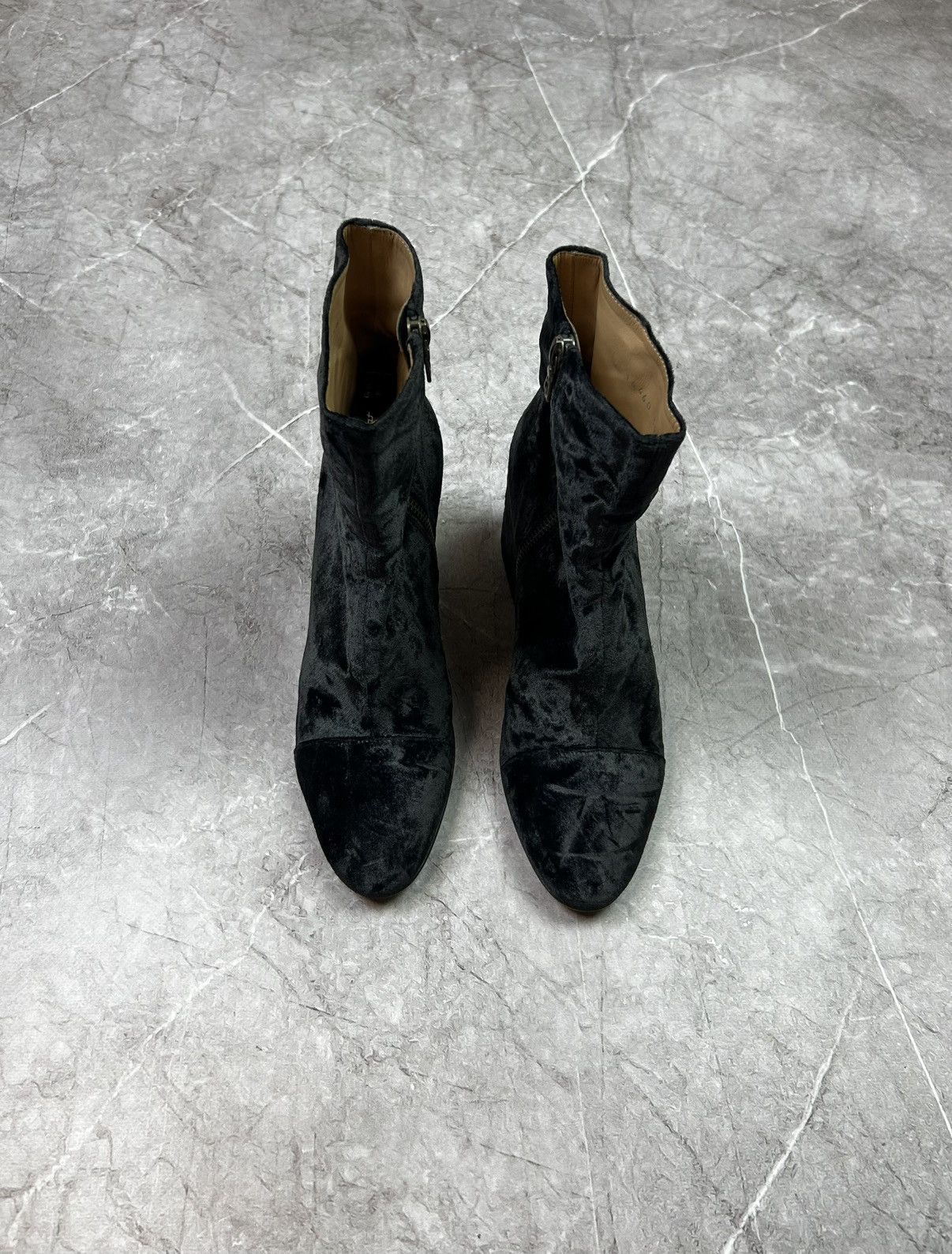 Dries Van Noten DRIES VAN NOTEN Black With Floral Pattern Ankle Boot Size 39 Size US 9 / IT 39 - 4 Thumbnail