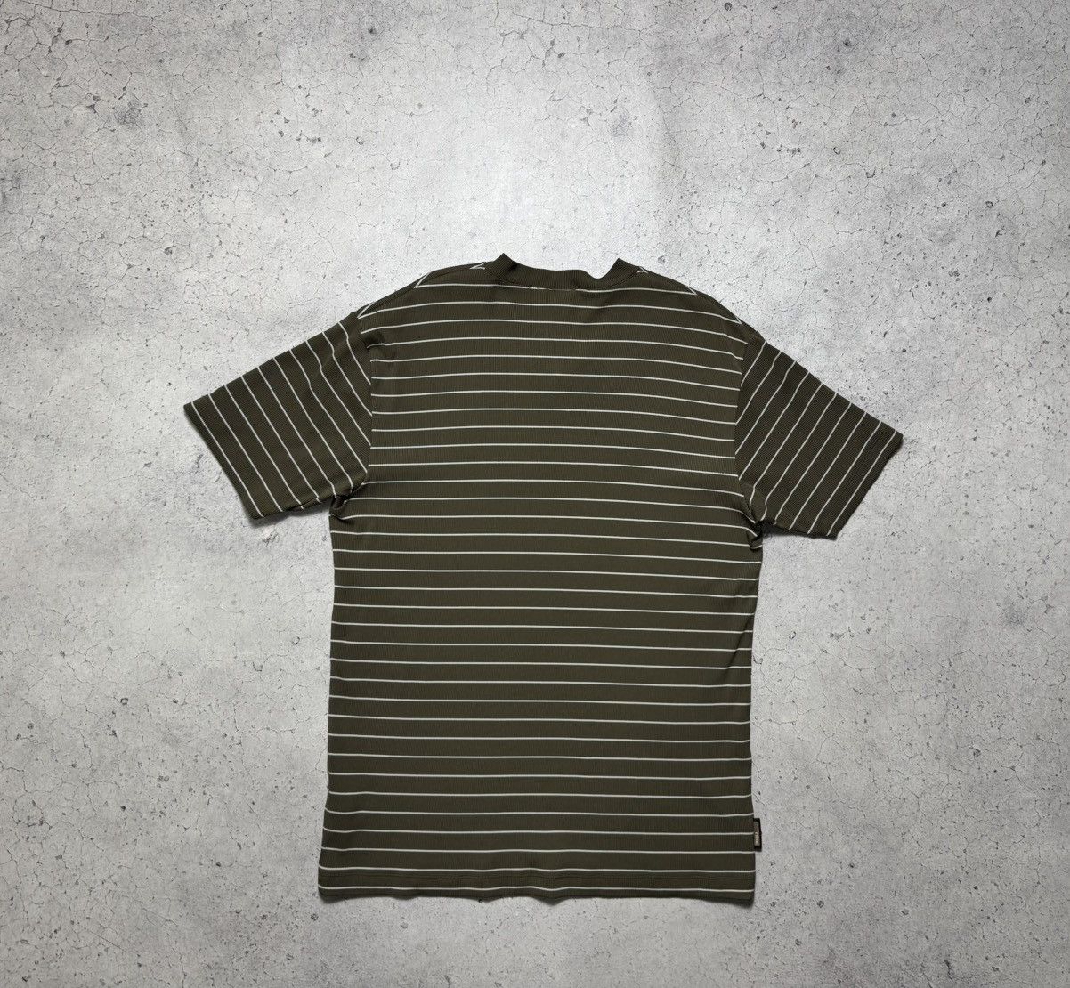 Nike Nike Vintage 90’s Striped T-Shirt Size L Size US L / EU 52-54 / 3 - 9 Thumbnail