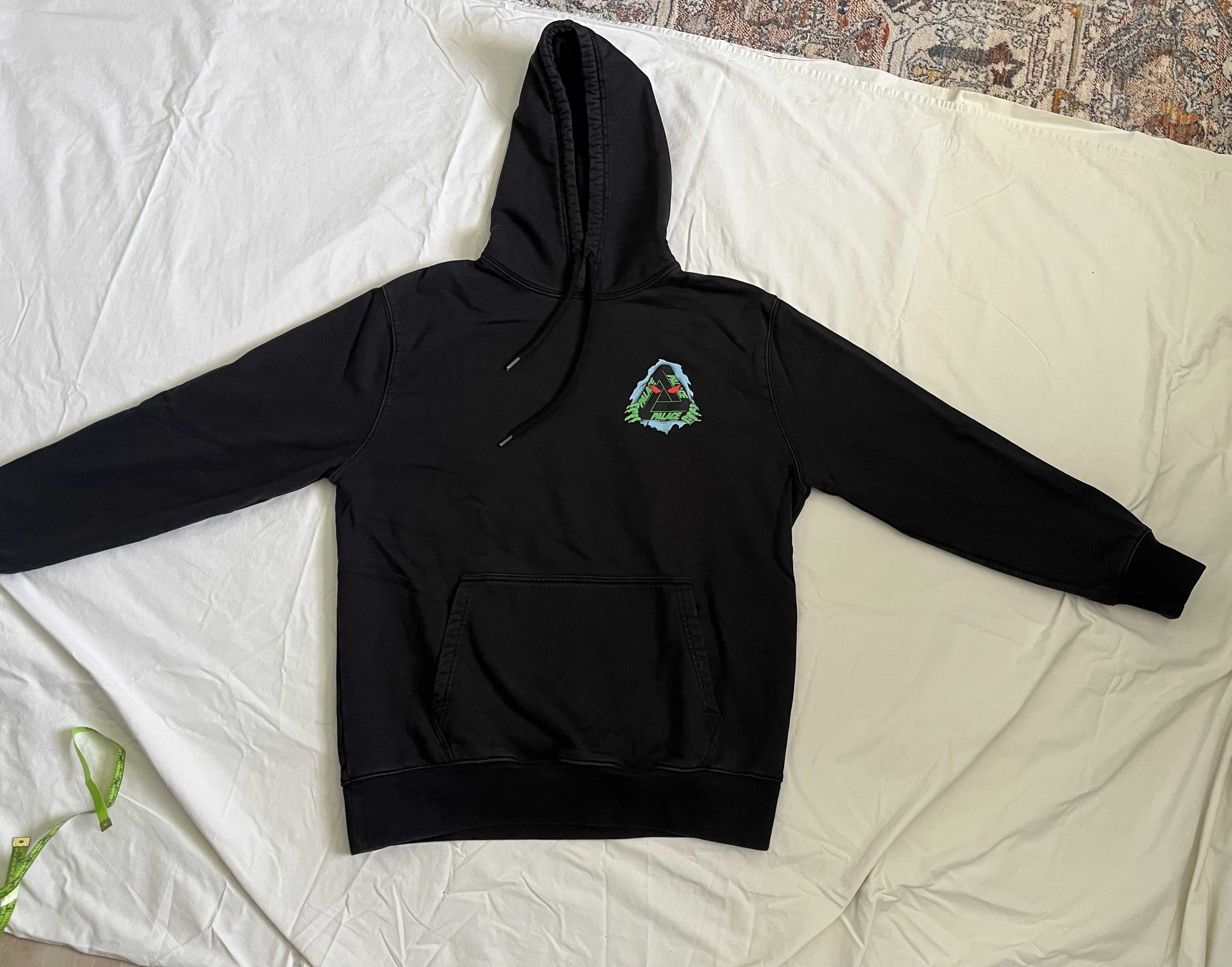 Palace Tri-Ripper Hood Black Size US L / EU 52-54 / 3 - 1 Thumbnail