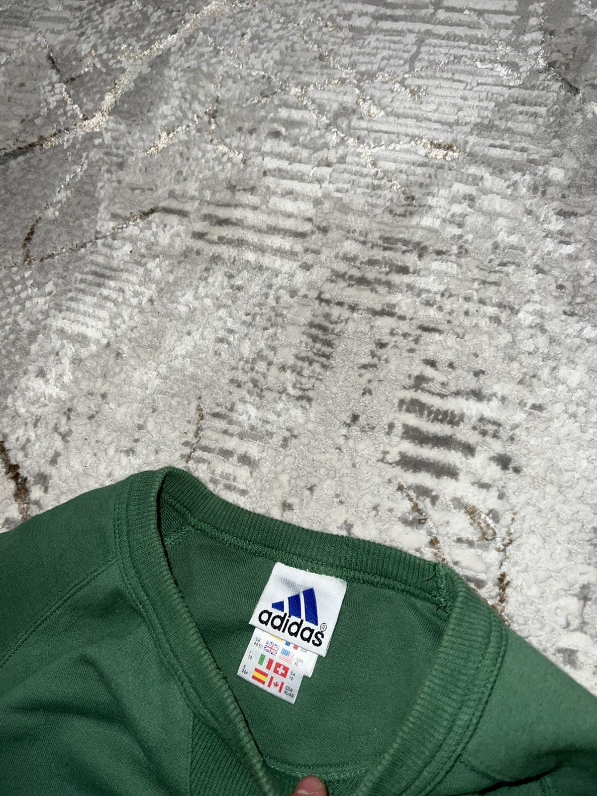 Adidas × Vintage ADIDAS VINTAGE 00S RETRO OVERSIZE BOXY SWEATSHIRT CREWNECK Size US XL / EU 56 / 4 - 5 Thumbnail