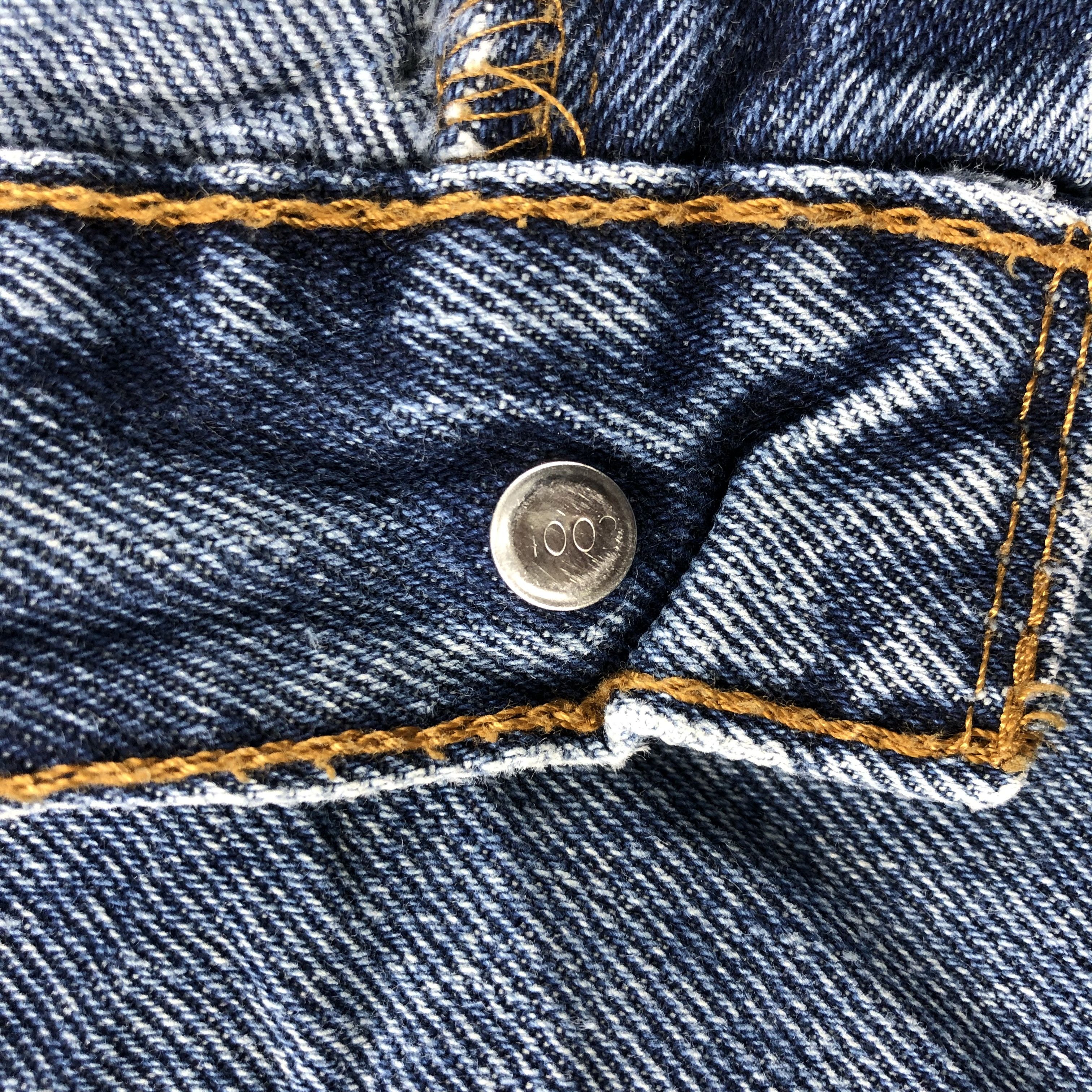 Levi's × Vintage Vintage Blue Wash Levis 550 Jeans-JM2874 Size US 39 - 10 Thumbnail