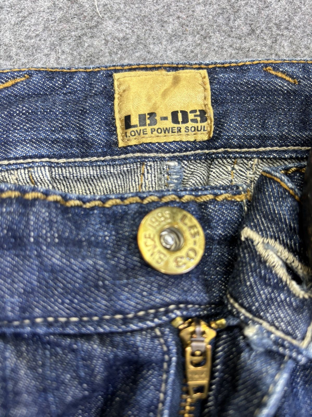 Japanese Brand 💥Heavy Distressed💥LB03 Mudwash Loose Soft Denim F897 Size US 29 - 7 Thumbnail