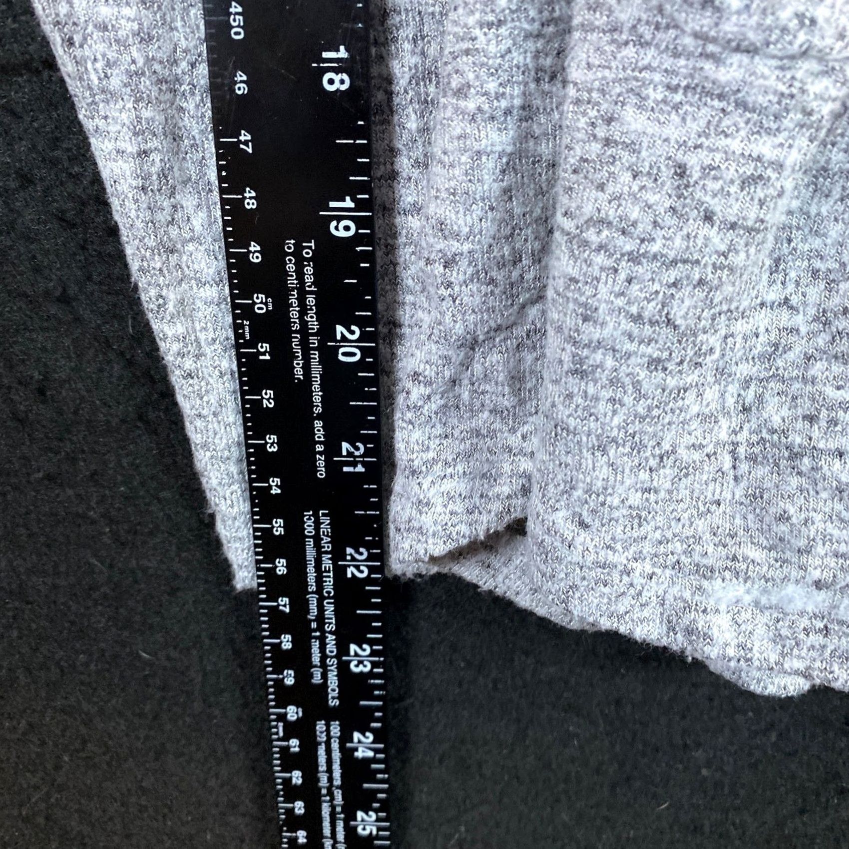 Banana Republic Banana Republic Women's Sweater Gray Long Sleeve Puplum Knit Crew Neck S Regular Size S / US 4 / IT 40 - 6 Thumbnail