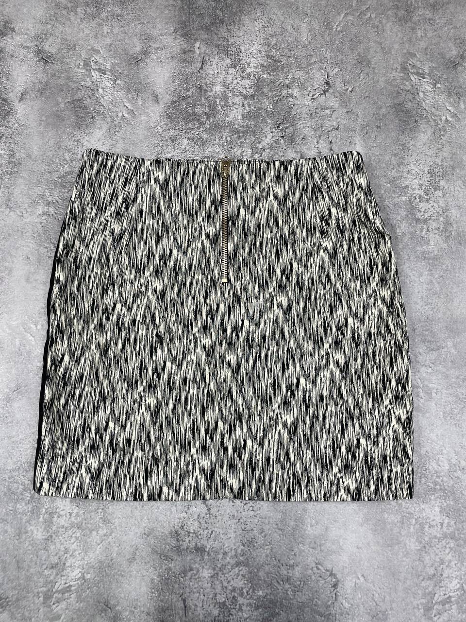 Sandro Sandro Women Pattern Mini Skirt Black White Size Small Size 28" / US 6 / IT 42 - 5 Thumbnail