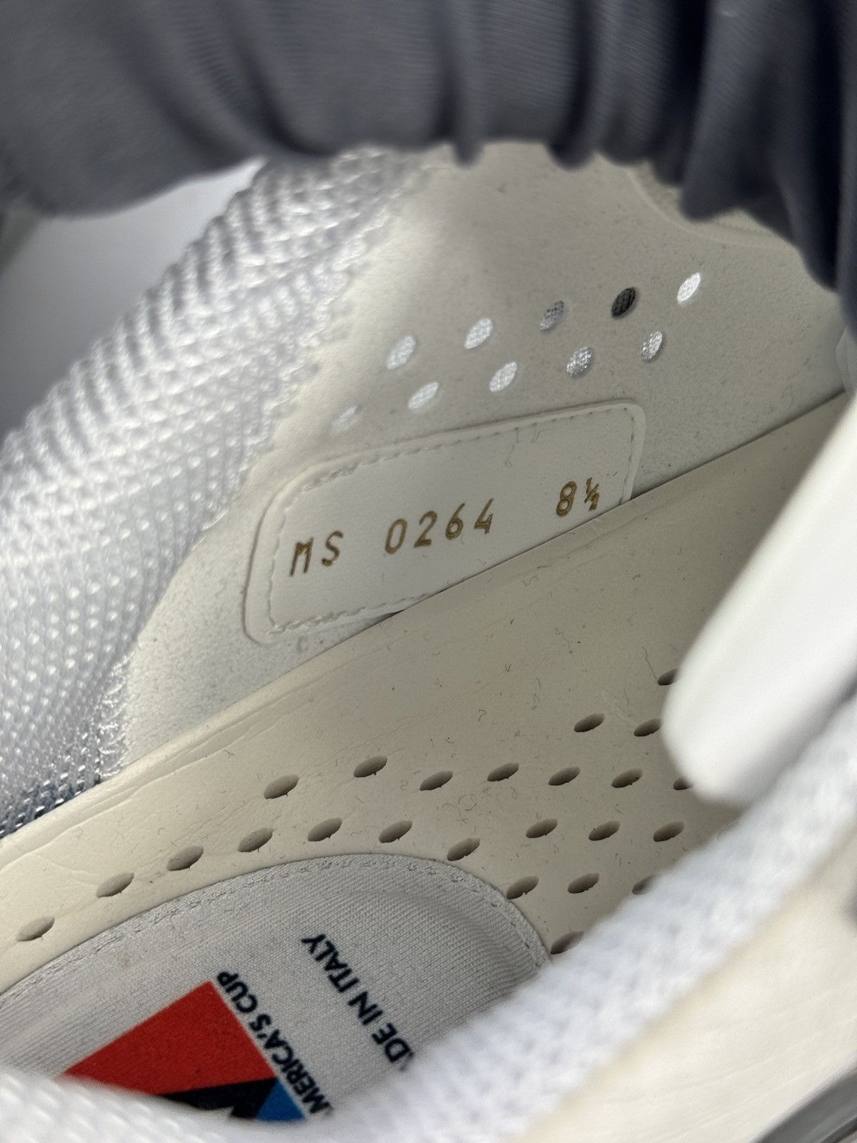 Louis Vuitton 37th AMERICA’S CUP REFLECTIVE SNEAKERS Size US 8.5 / EU 41-42 - 9 Thumbnail